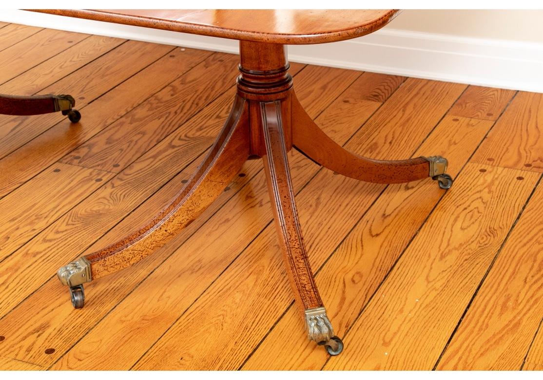 Fine Antique Figured Mahogany Double Pedestal Dining Table In Good Condition In Bridgeport, CT