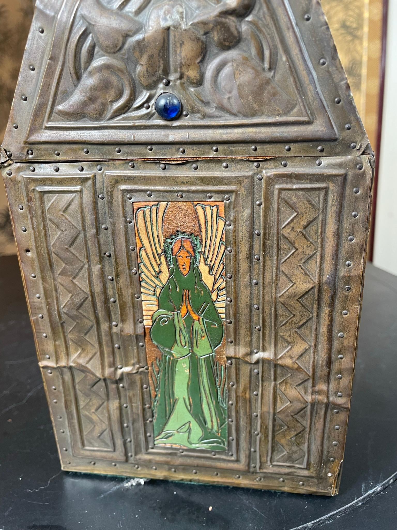 Fine Antique Folk Art Reliquary Box, 1920 9