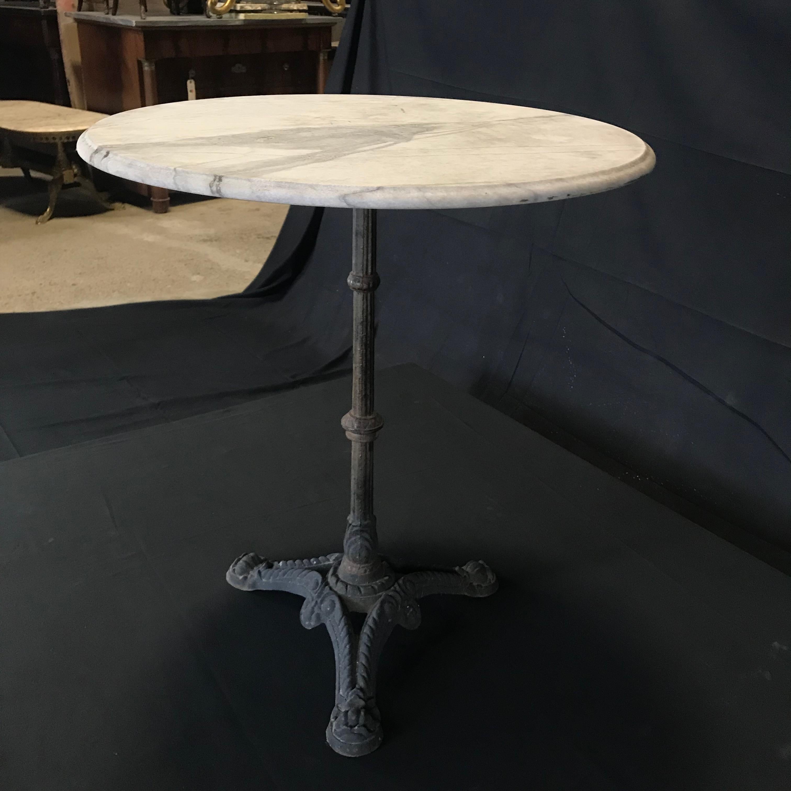 Fine Antique French Bistro Table with Carrara Marble Top In Good Condition In Hopewell, NJ