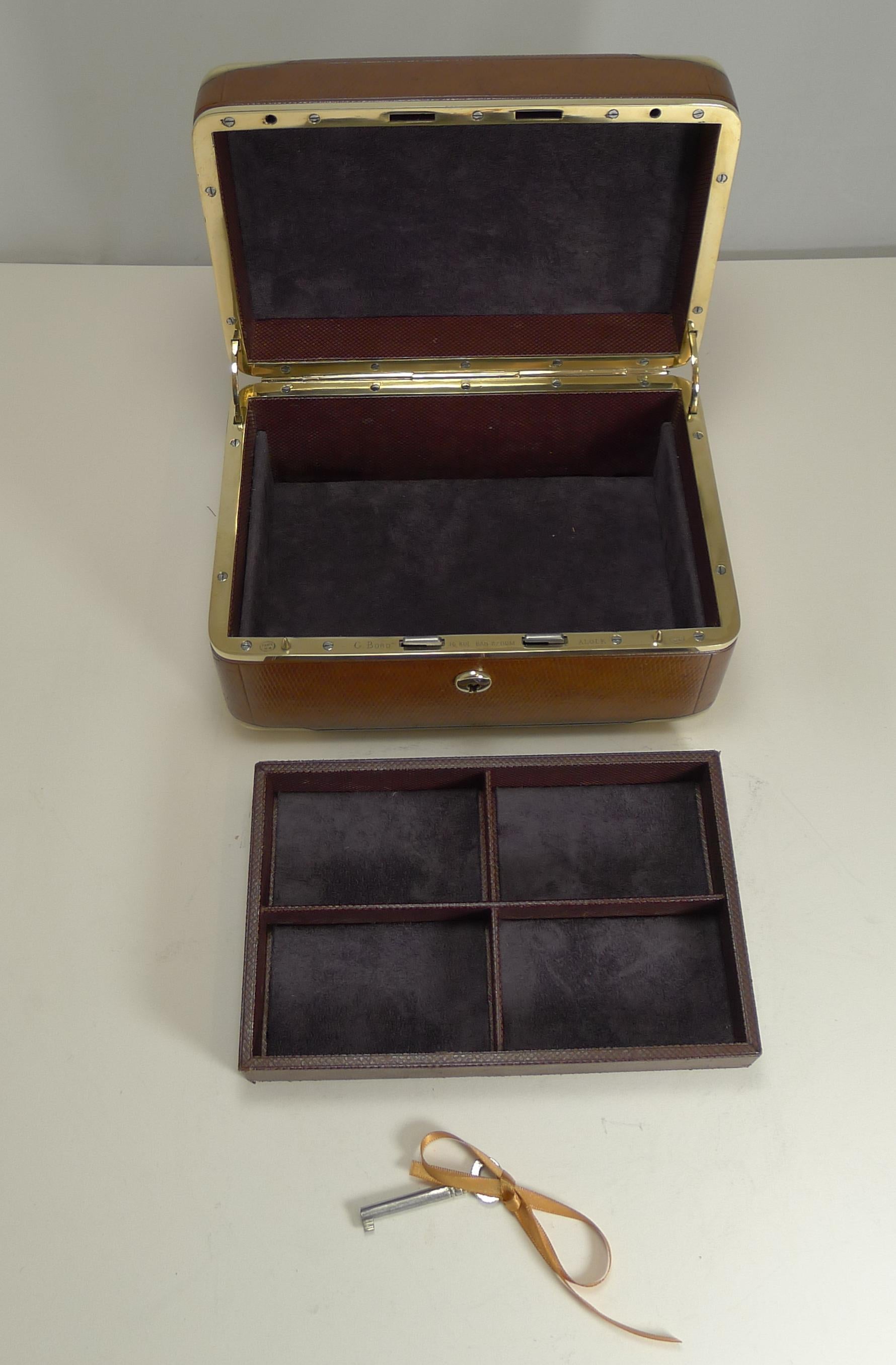 Fine Antique French Leather and Brass Jewelry Box, circa 1890, Signed M.G Paris 5