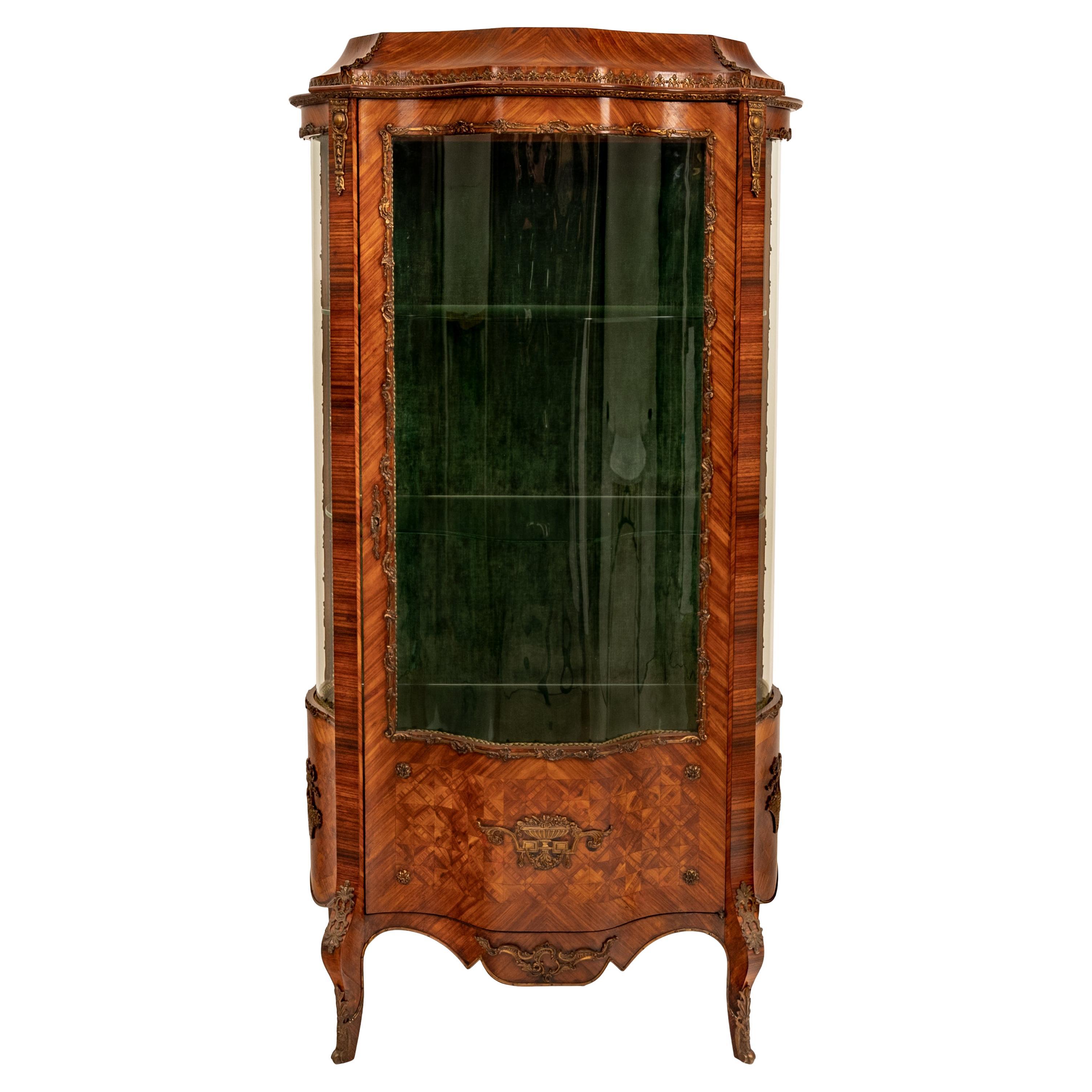 Fine Antique French Louis XV Kingwood Ormolu Bombe Shaped Marquetry Vitrine 1880 For Sale
