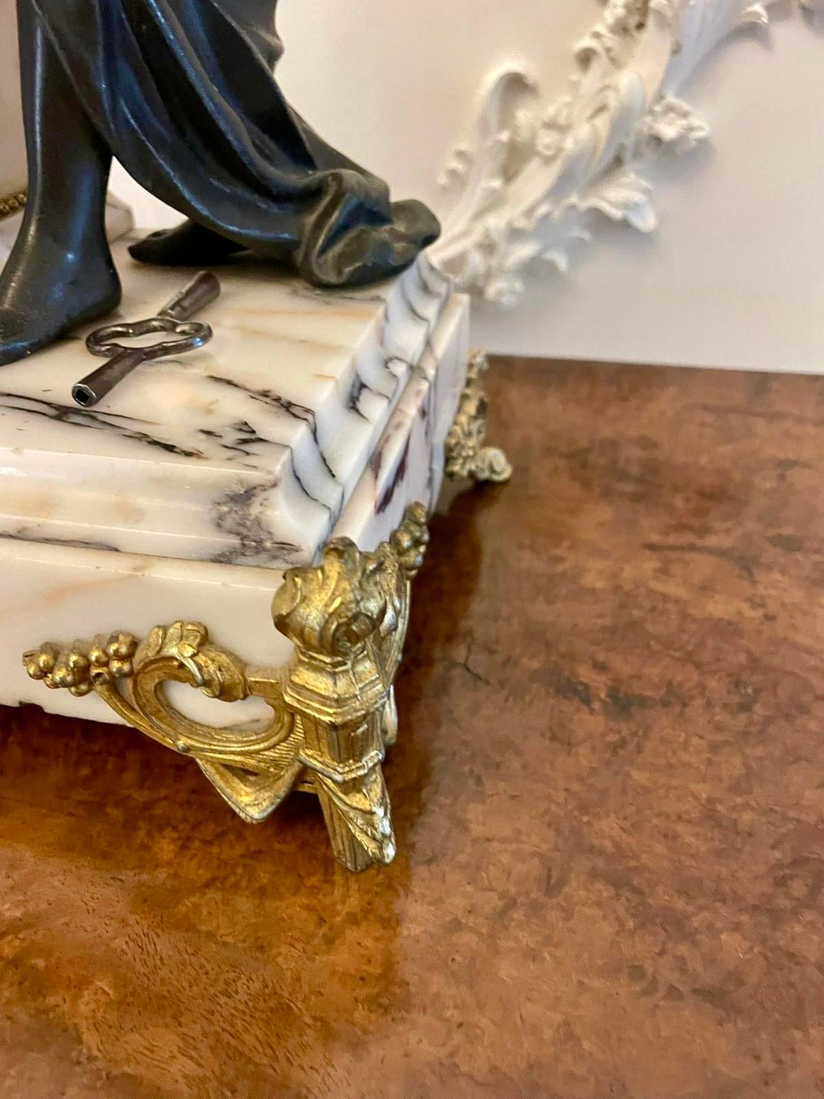 Fine Antique French Marble, Bronze and Ormolu Striking Mantle Clock In Good Condition In Suffolk, GB