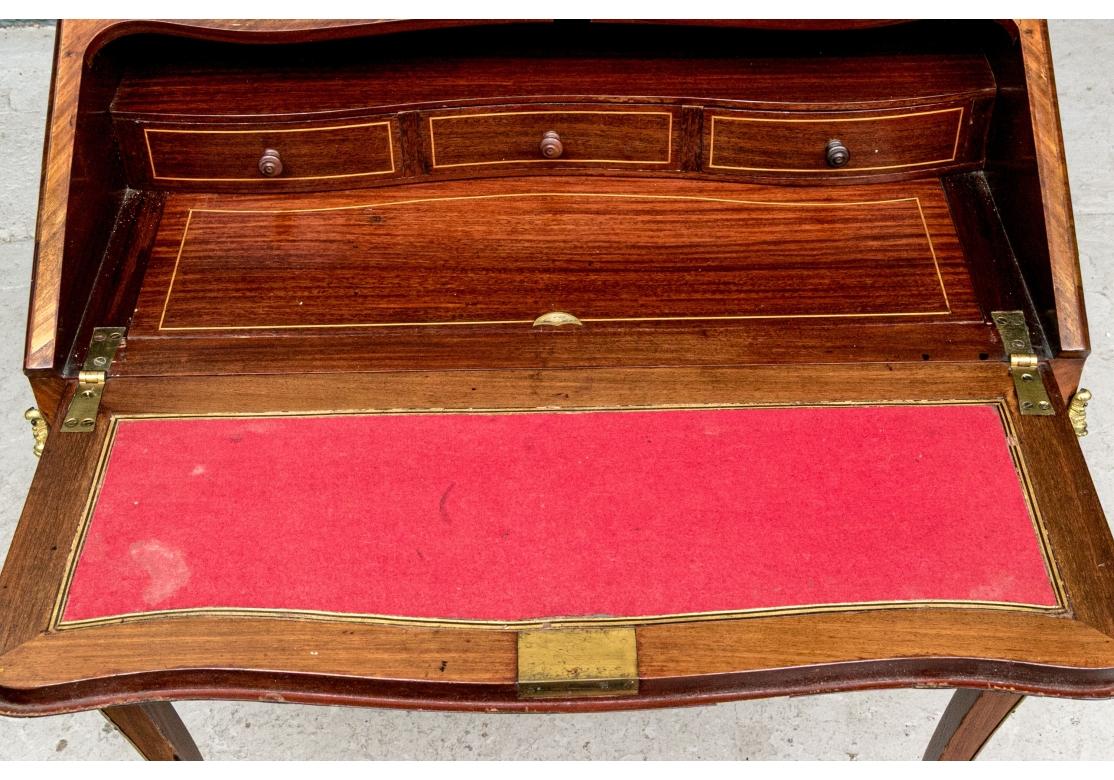 Marqueterie Bureau de Dame ancien en marqueterie française Circa 1890 en vente