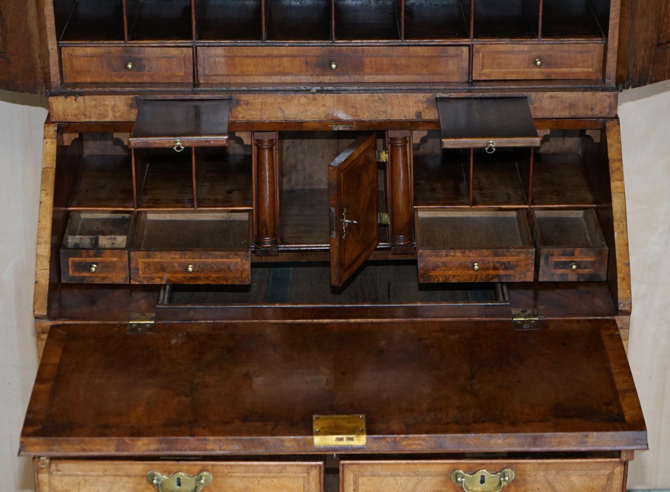 Fine Antique George II Circa 1740 Burr Walnut Burear Bookcase Chest of Drawers For Sale 13