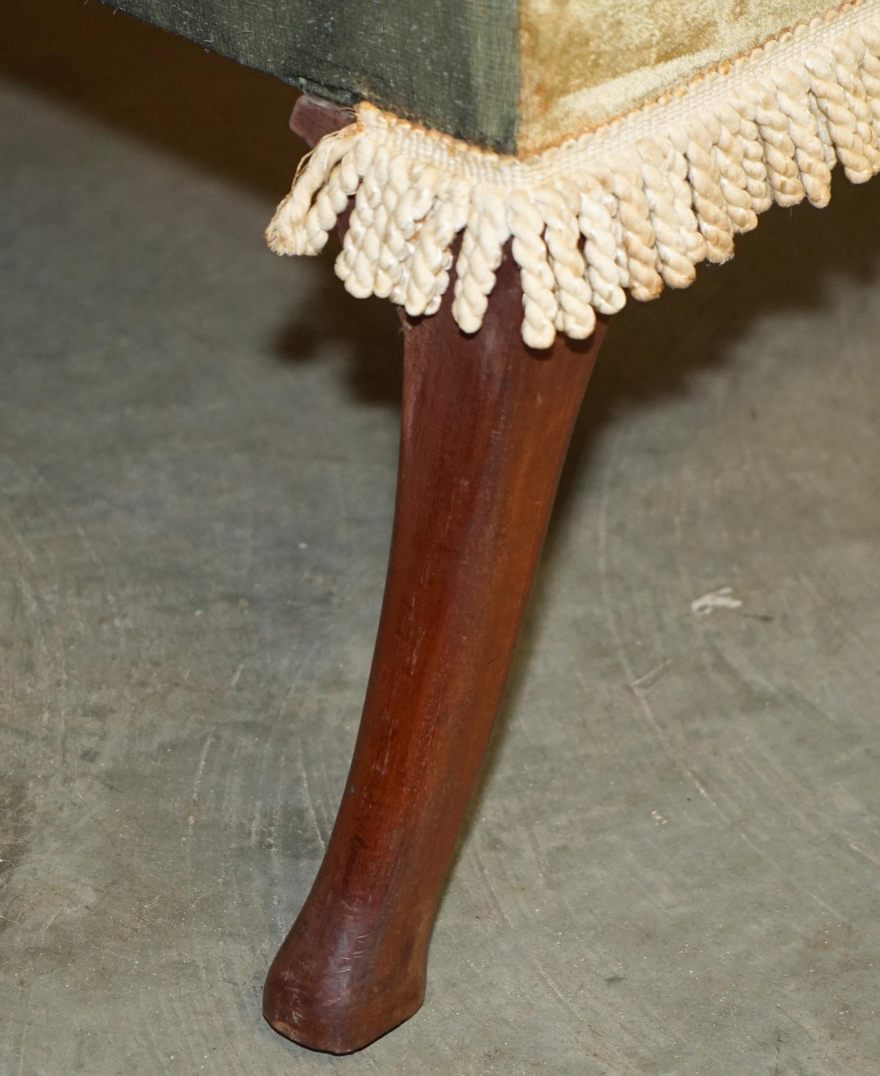 FINE DIVANO SETTEE ANTICO CIRCA 1780 intagliato a mano con gambe CLAW and Ball in vendita 3