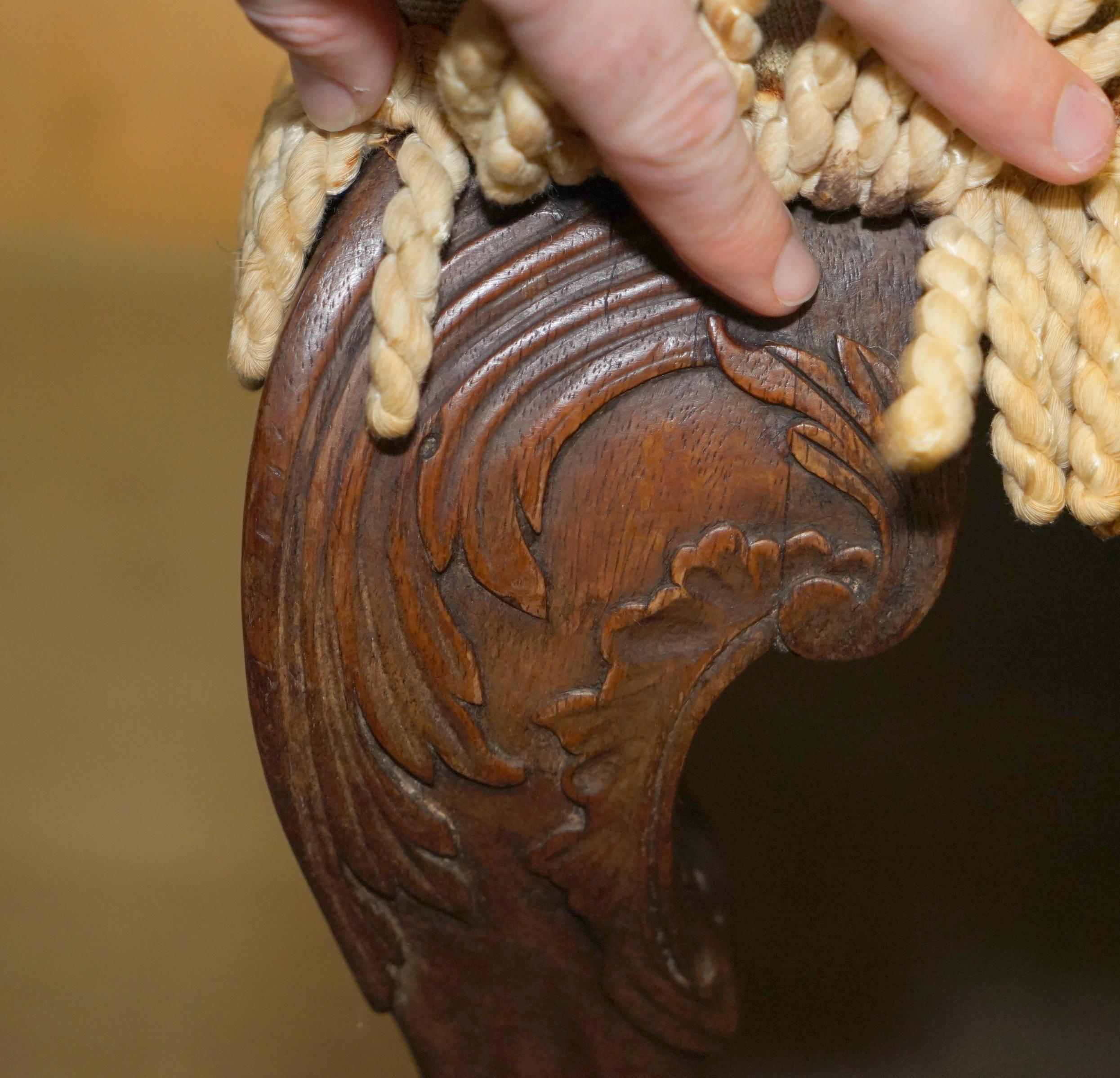 FINE DIVANO SETTEE ANTICO CIRCA 1780 intagliato a mano con gambe CLAW and Ball in vendita 6