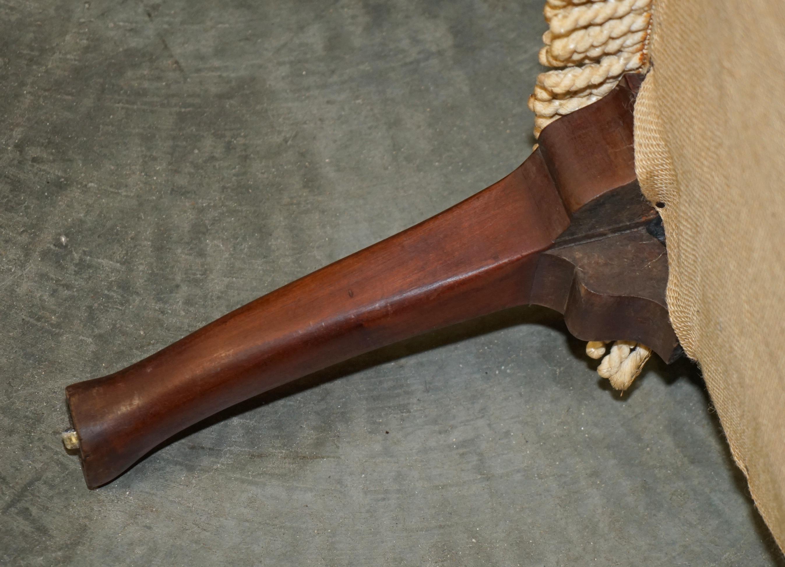 FINE DIVANO SETTEE ANTICO CIRCA 1780 intagliato a mano con gambe CLAW and Ball in vendita 12