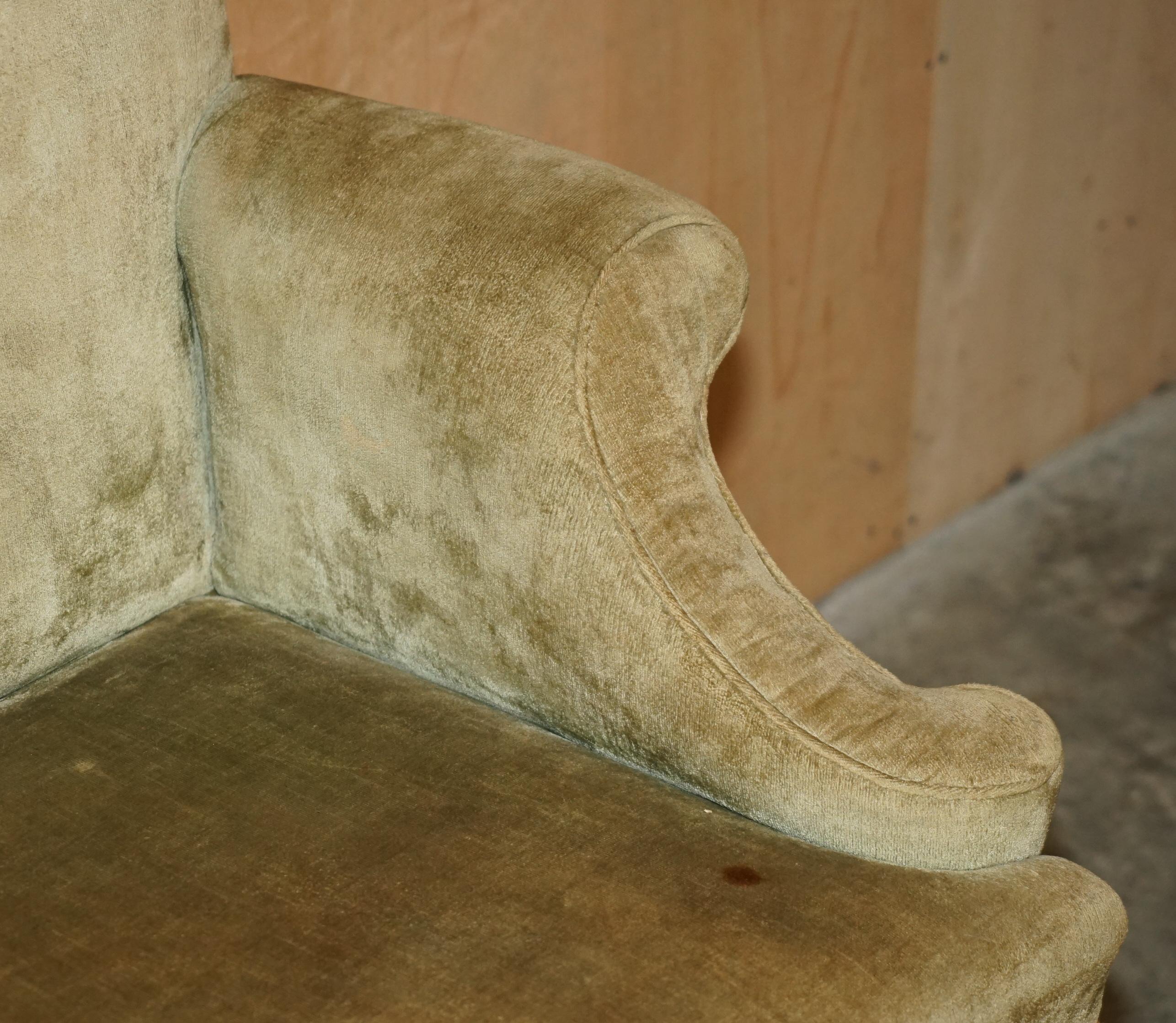 Inglese FINE DIVANO SETTEE ANTICO CIRCA 1780 intagliato a mano con gambe CLAW and Ball in vendita