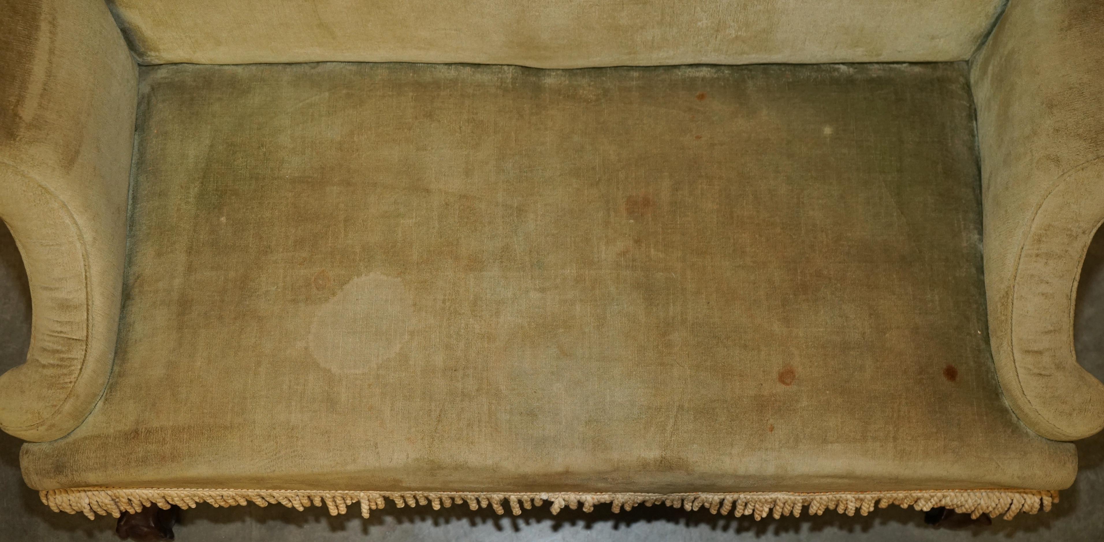 FINE DIVANO SETTEE ANTICO CIRCA 1780 intagliato a mano con gambe CLAW and Ball In condizioni buone in vendita a West Sussex, Pulborough