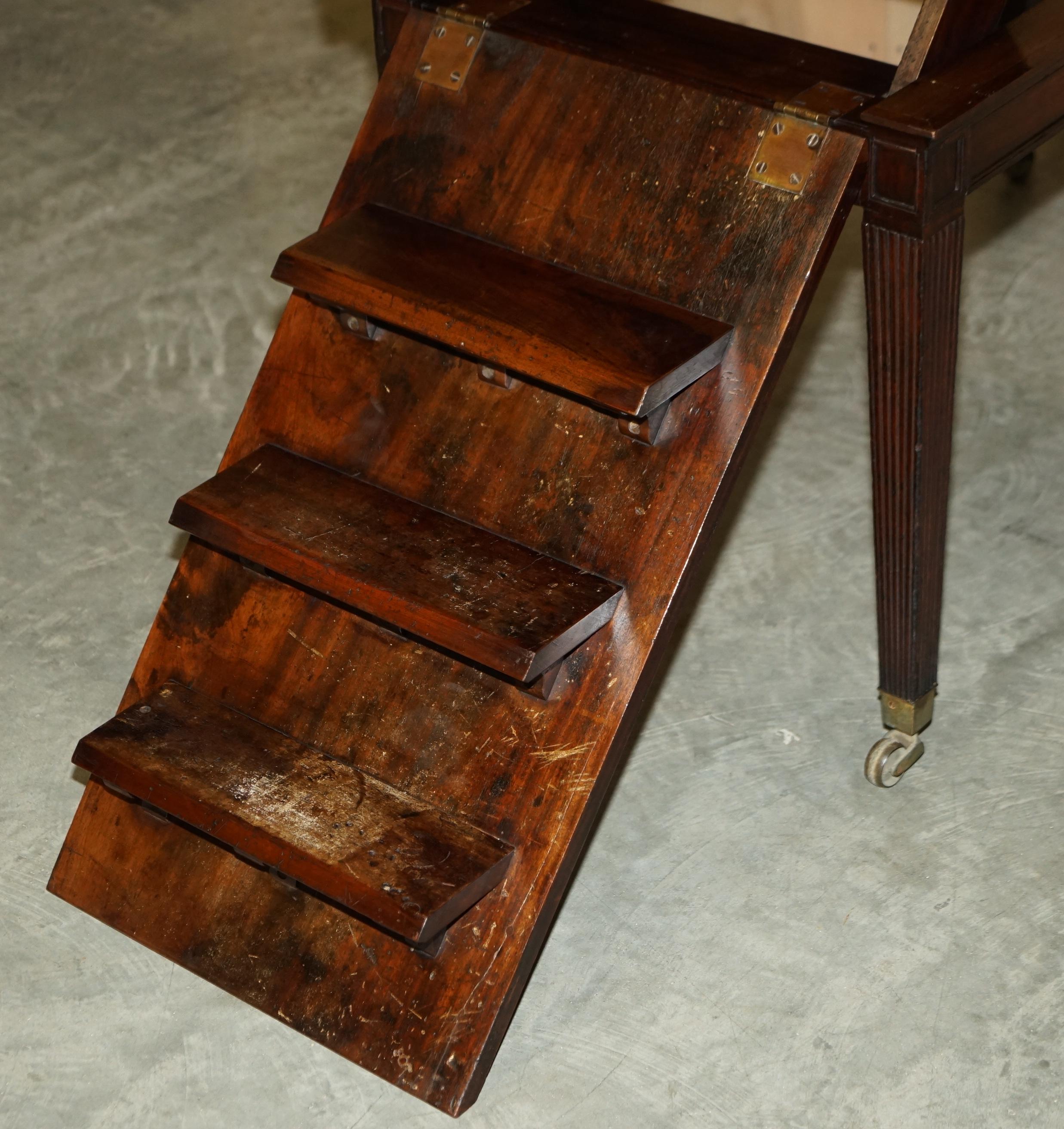Fine Antique George III circa 1820 Metamorphic Library Desk into Bookcase Ladder For Sale 10