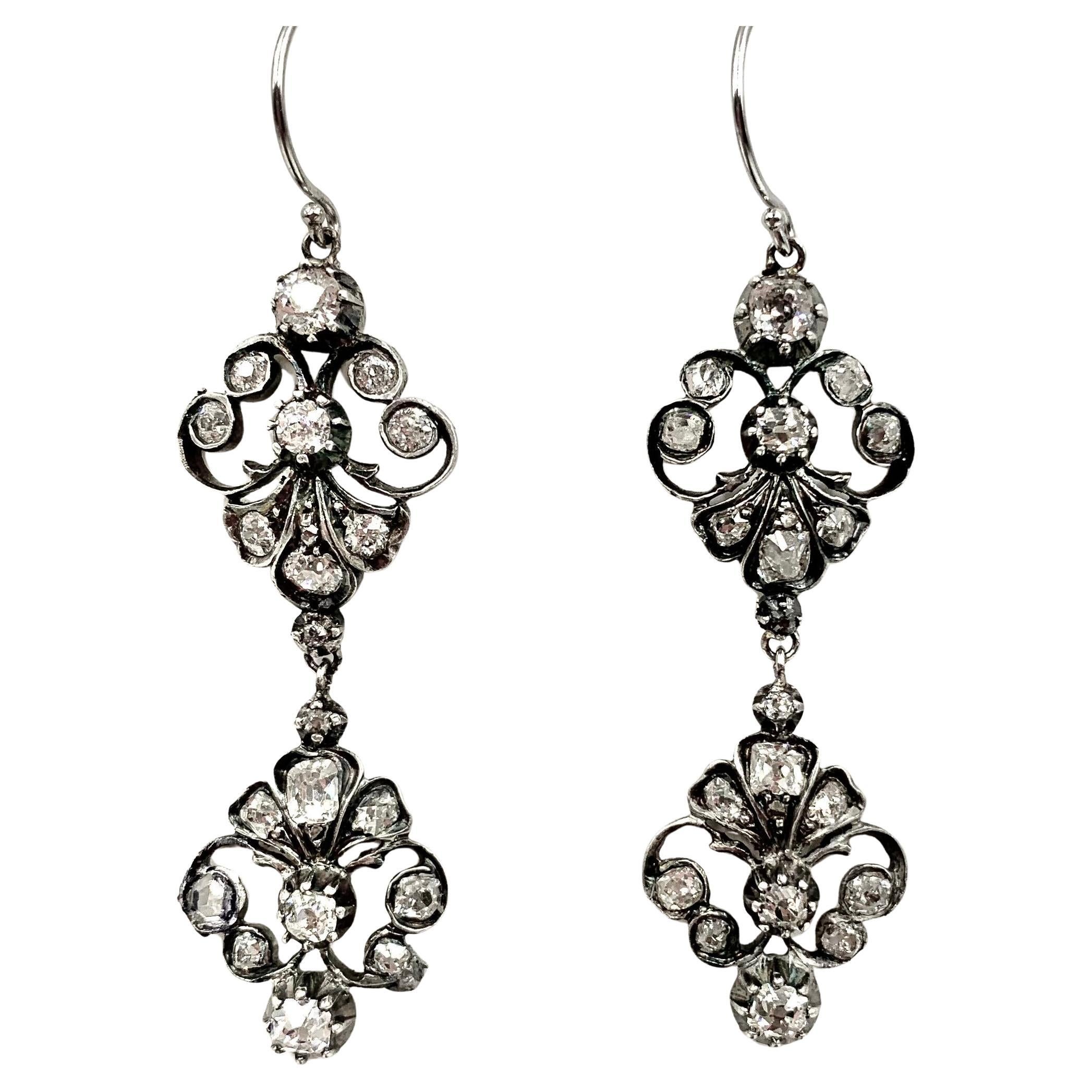 Fine Antique Georgian 2.8 TCW Diamond 18K Gold, Silver Topped Gold Earrings