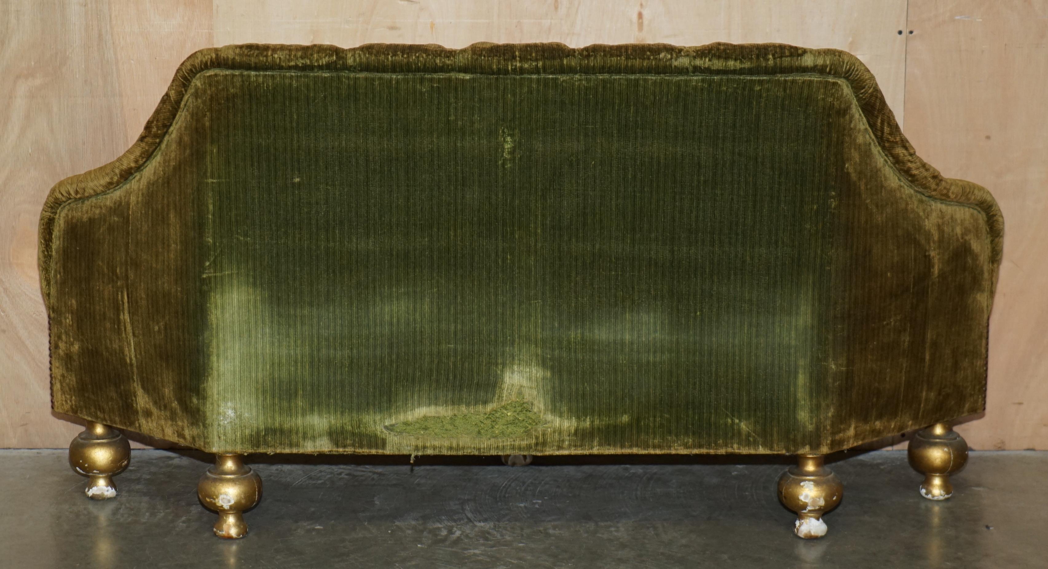 FINE SETTEE SALON SETTEE GEORGIAN CIRCA 1780 GiLTWOOD CHESTERFIELD WINDOW en vente 6