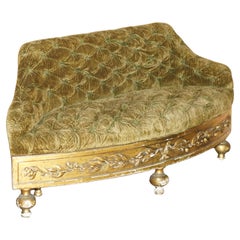 FINE ANTIQUE GEORGIAN CIRCA 1780 GiLTWOOD CHESTERFIELD WINDOW SETTEE SALON SOFA