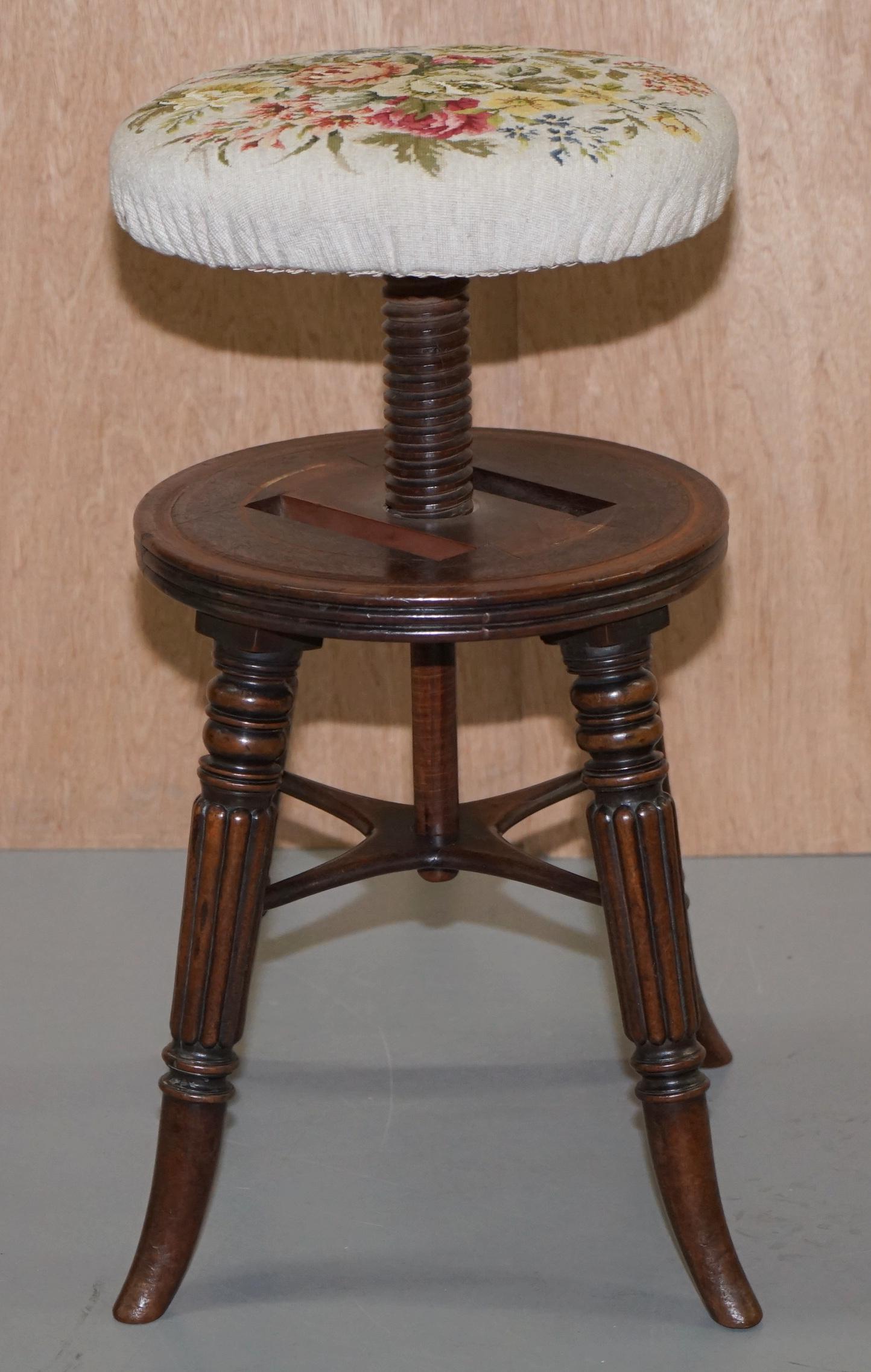 Fine Antique Gillows of Lancaster Height Adjustable Piano Stool Embroidered Seat For Sale 2