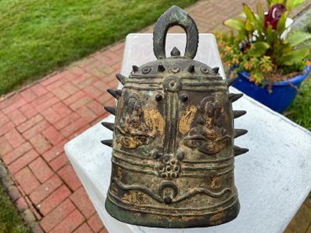 Japan Fine 1920s Gilt Bronze Buddhist Temple Bell In Good Condition In South Burlington, VT