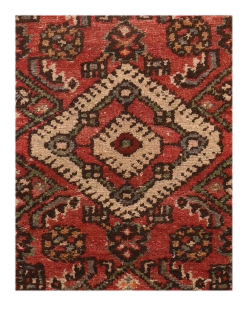 Fine antique Hamedan Persian rug, hand knotted, circa 1920

Design: Center Medallion

Hamadan rug, any of several handwoven floor coverings of considerable variety, made in the district surrounding the ancient city of Hamadan (Ecbatana) in