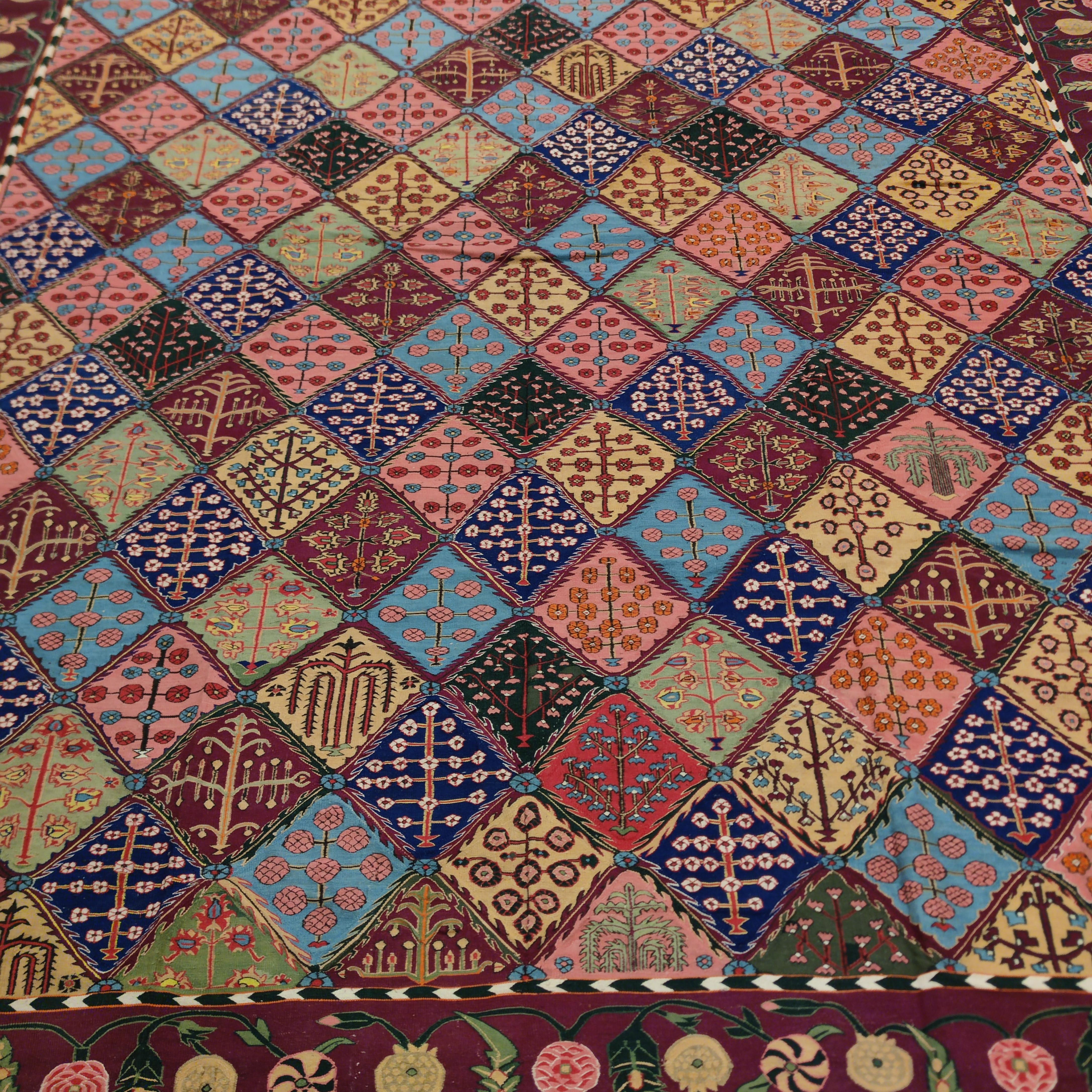 Fine Antique Indian Cotton Dhurrie Rug with Mughal Botanical Pattern For Sale 1