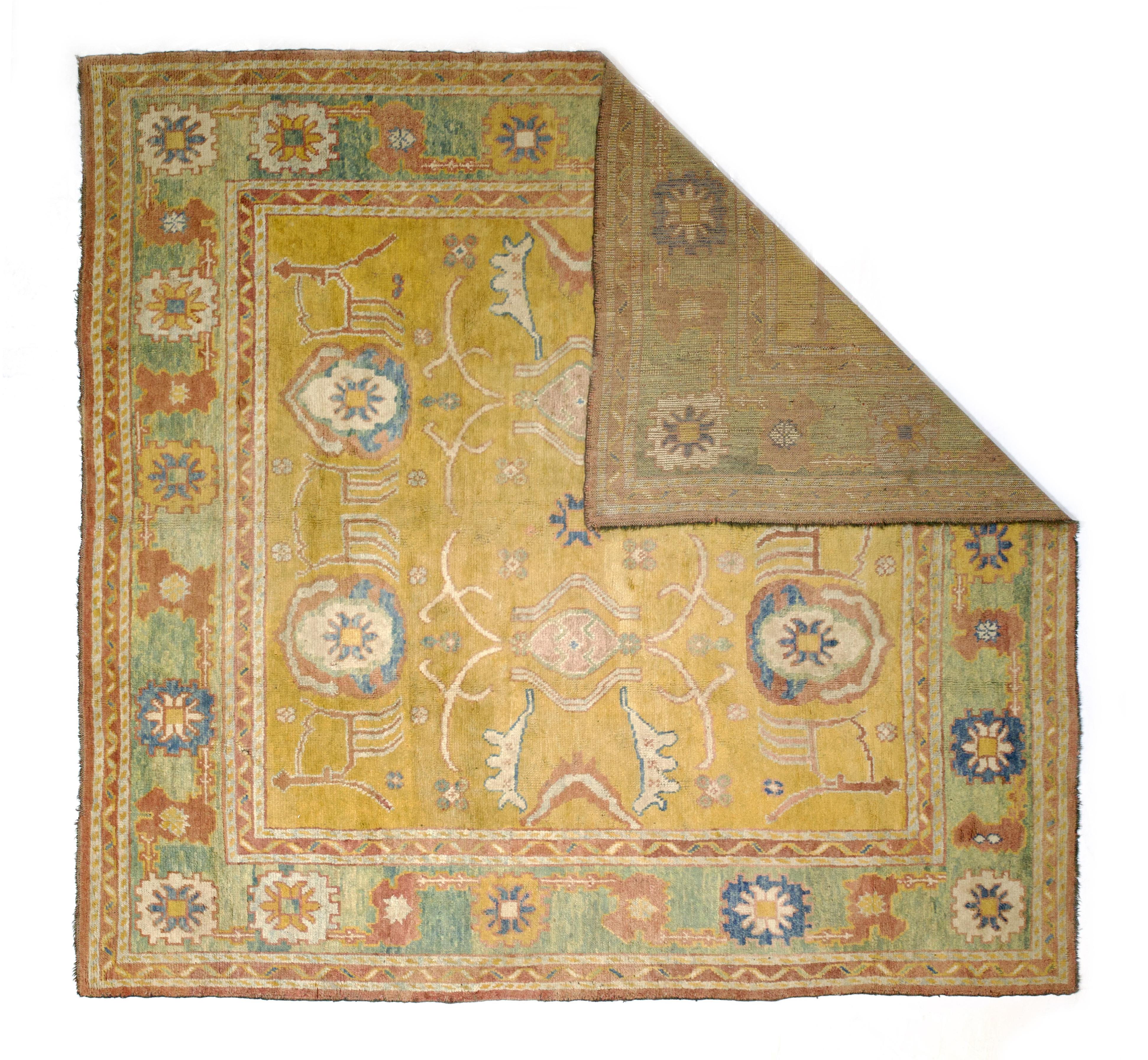 Fine Antique Irish Donegal Rug 5’0