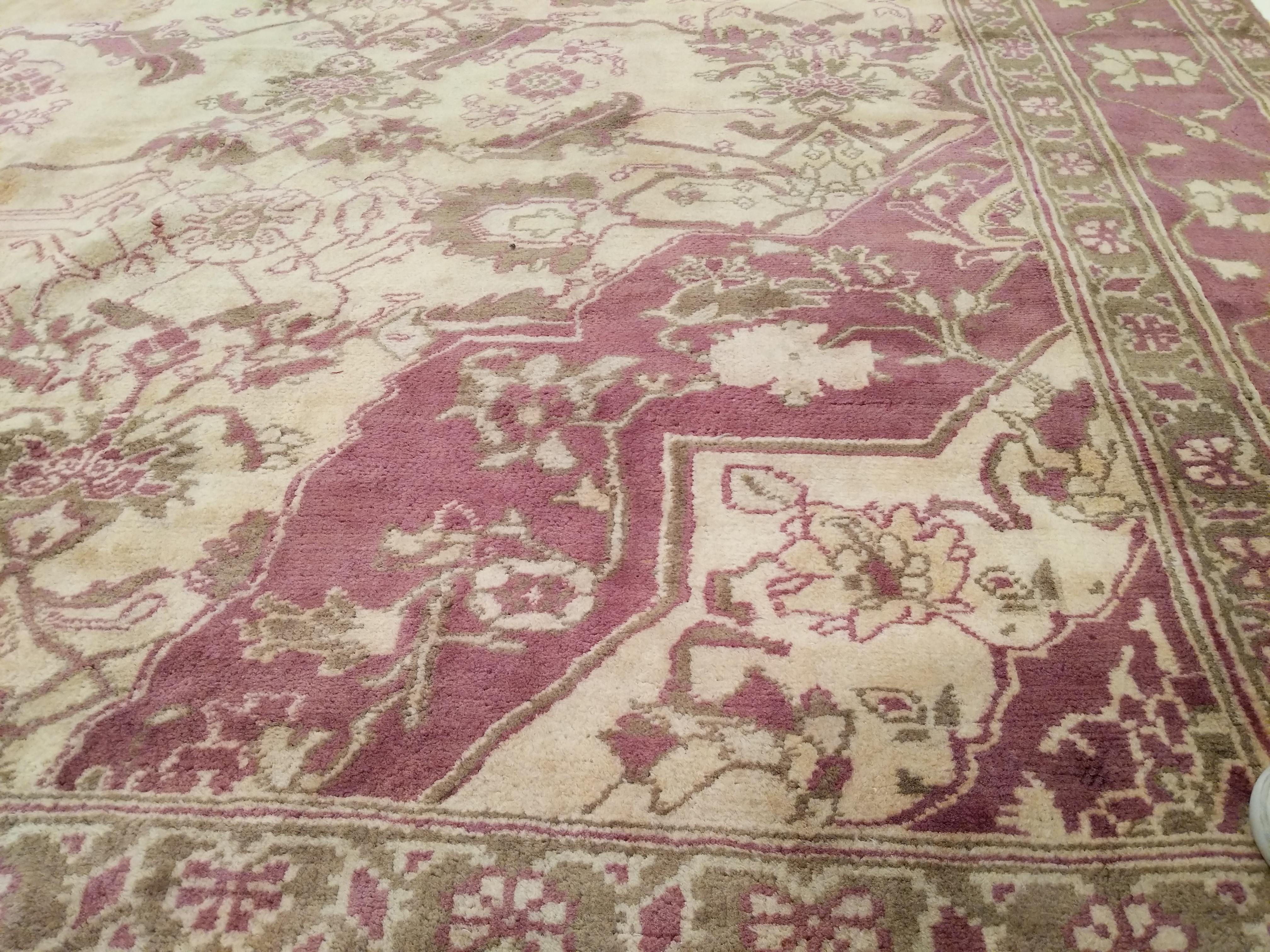 19th Century Fine Antique Ivory Background Agra Carpet For Sale