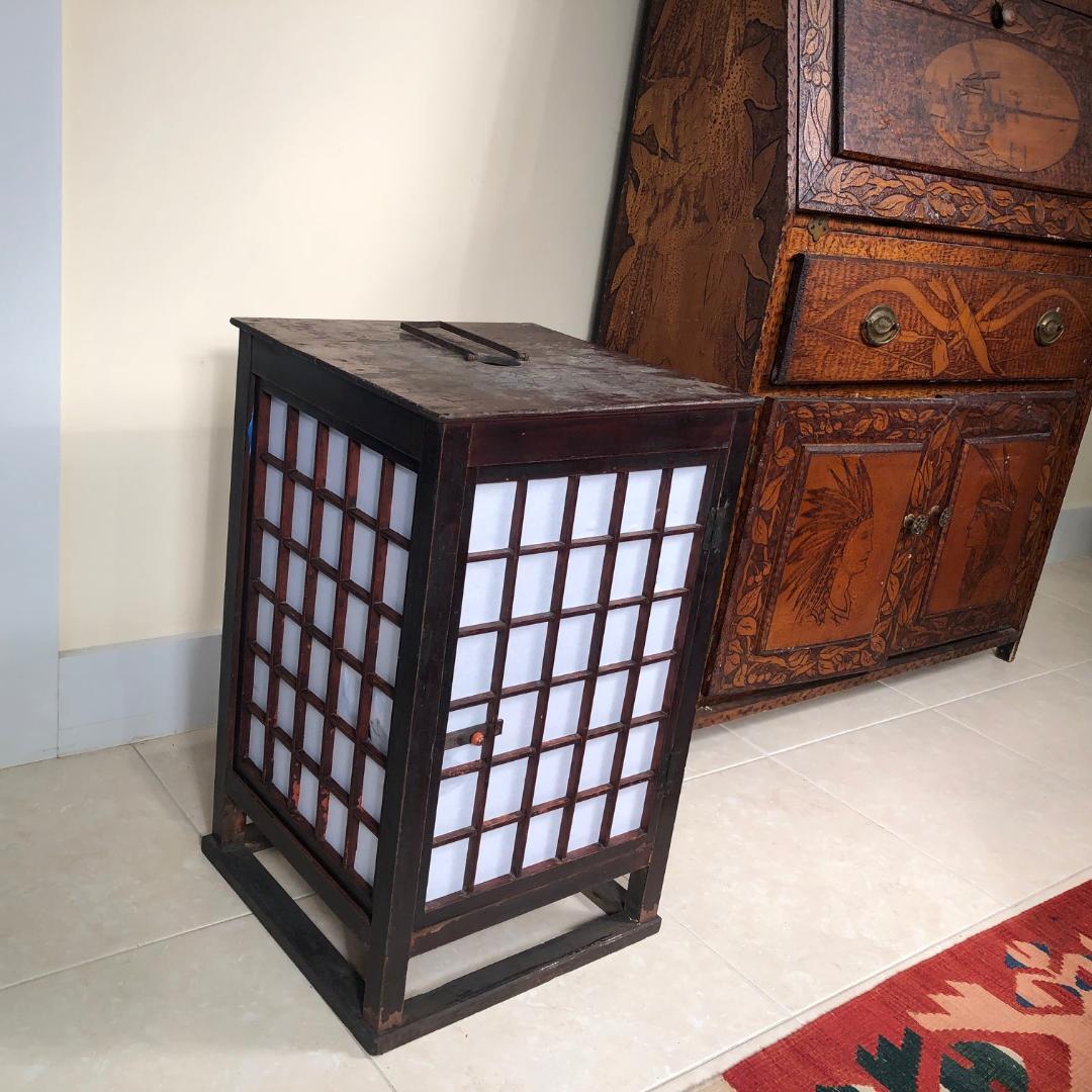 Fine Antique Japan Natural Lacquer Andon Floor Lamp, 1880 Immediately Usable In Good Condition In South Burlington, VT