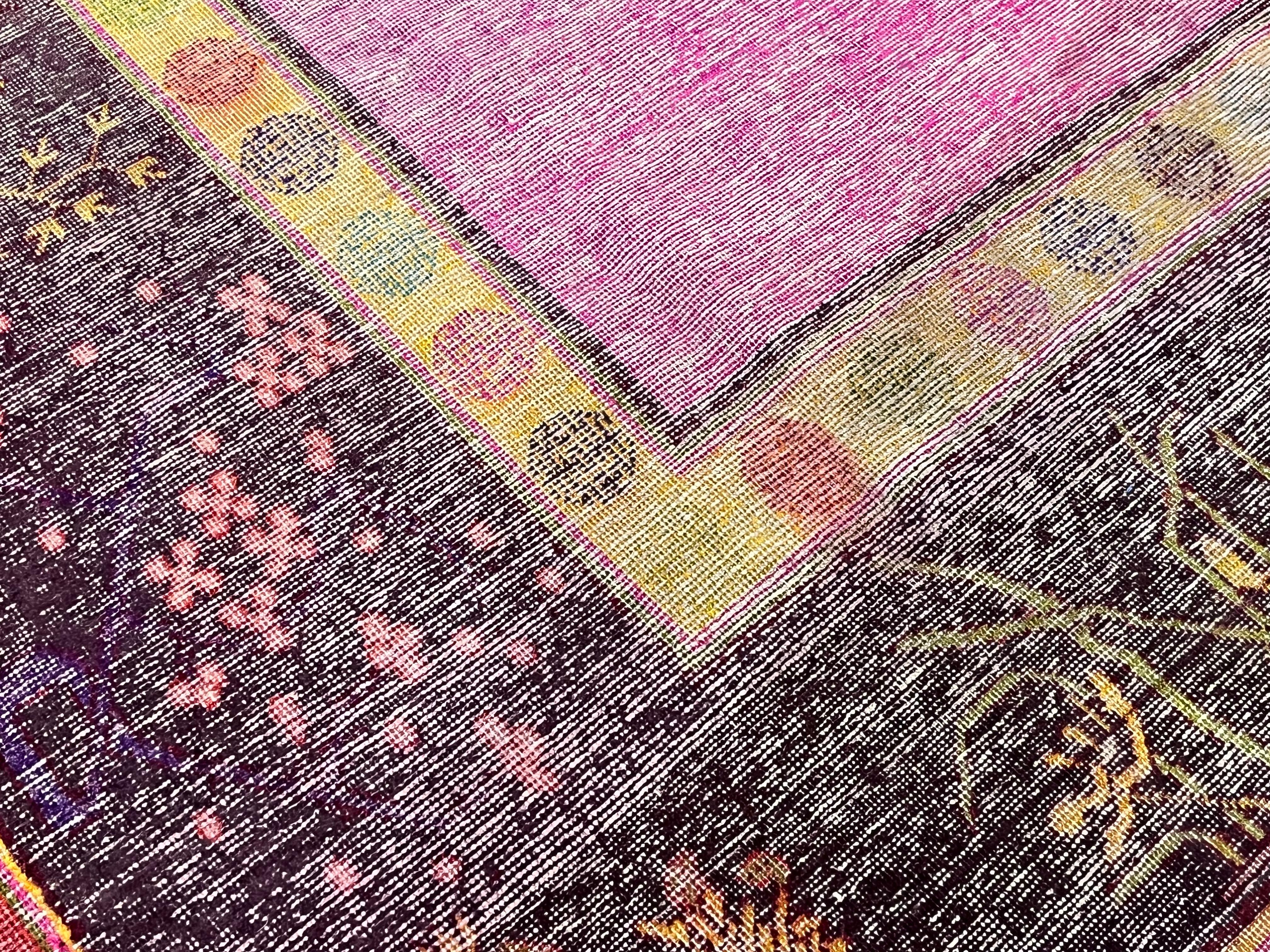 Tapis ancien en soie Khotan 5'7