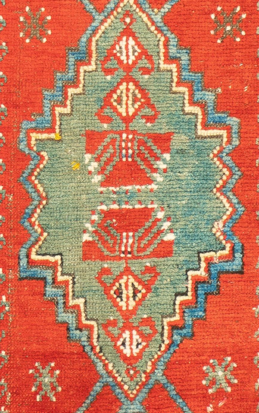 Feiner antiker Konya-Teppich (einer von drei) 1'6'' x 2'11'' (Türkisch) im Angebot