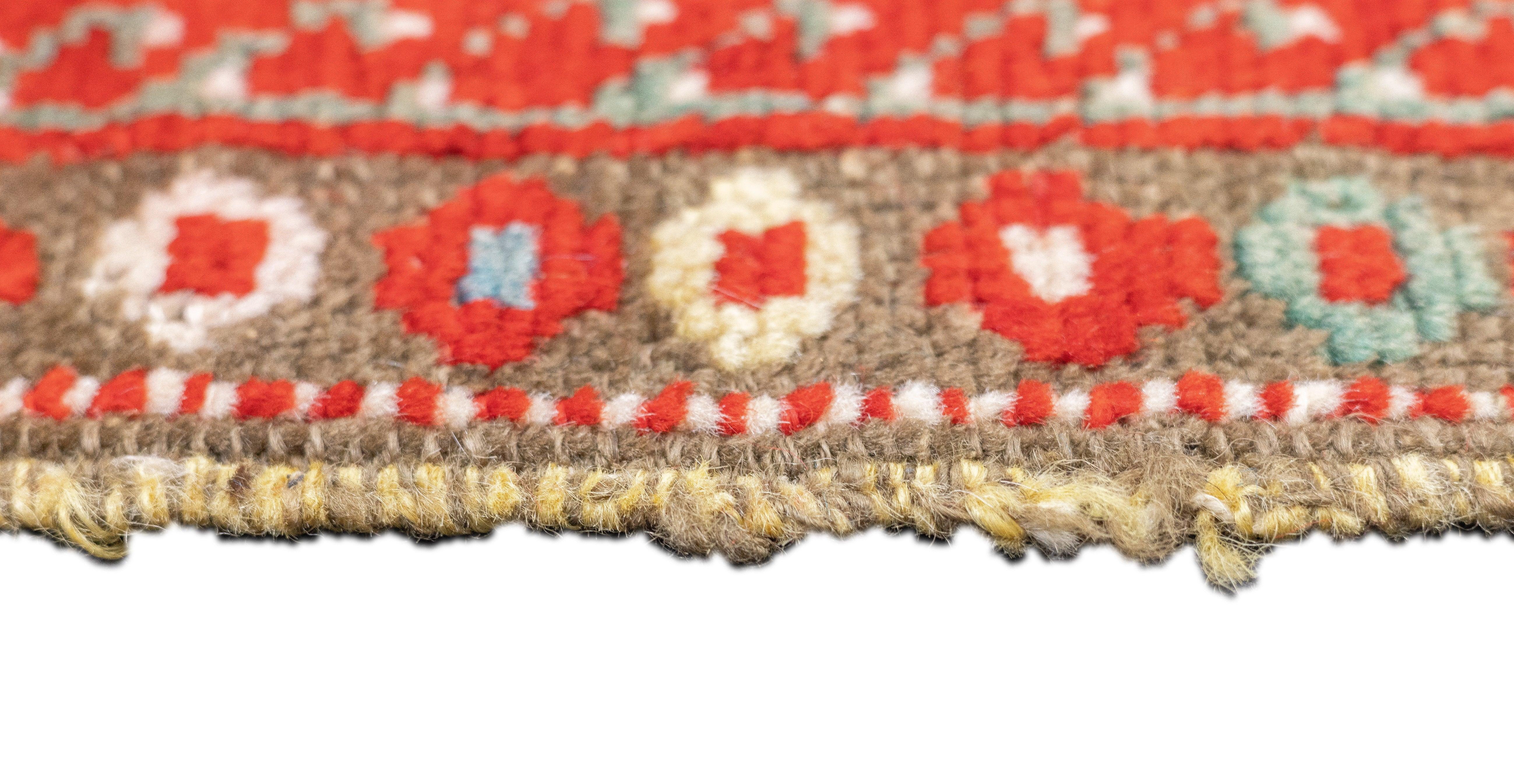 Feiner antiker Konya-Teppich (einer von drei) 1'6'' x 2'11'' (20. Jahrhundert) im Angebot