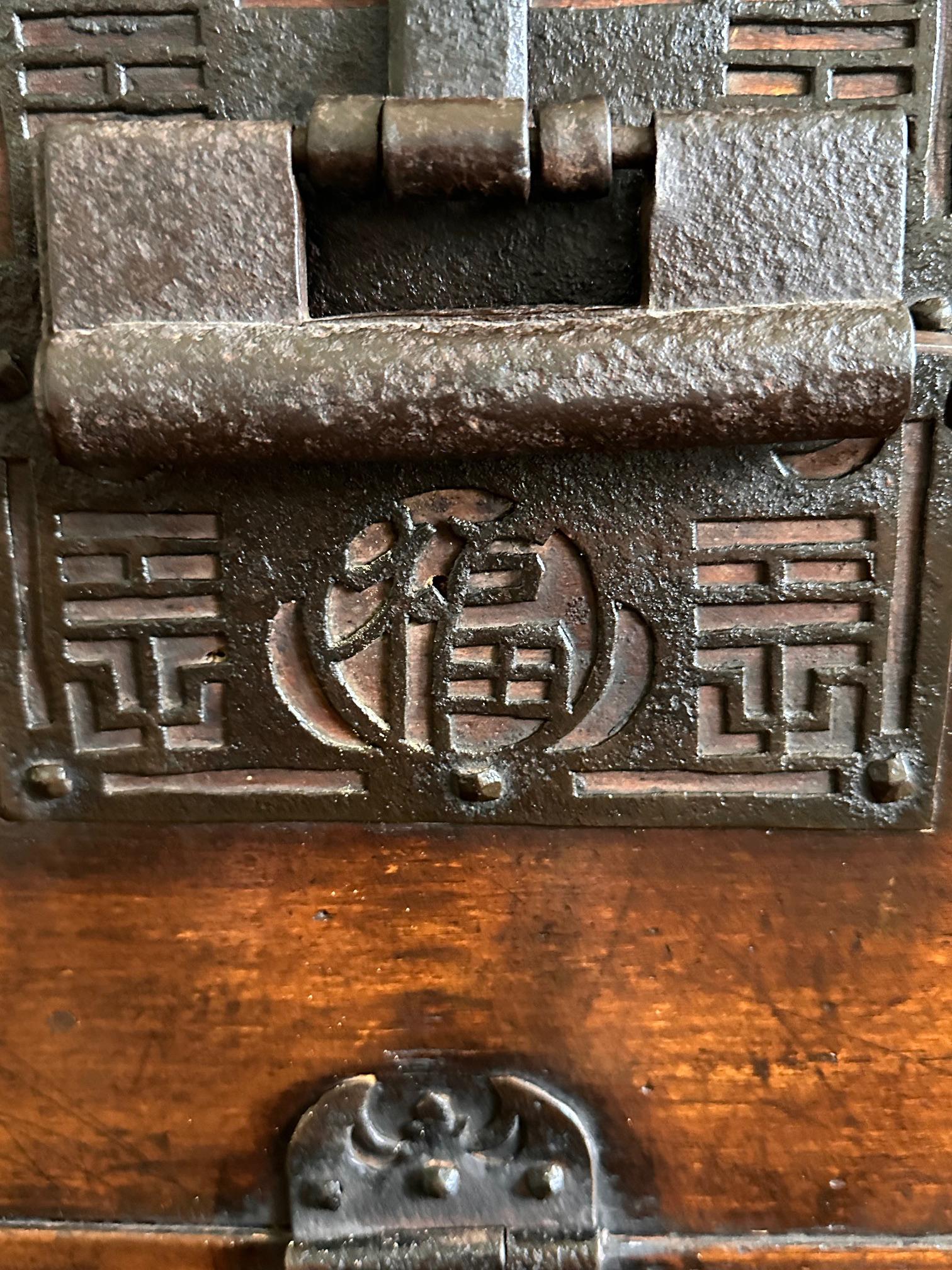 Fine Antique Korean Bandaji Chest Gangwha Island Joseon Dynasty For Sale 6
