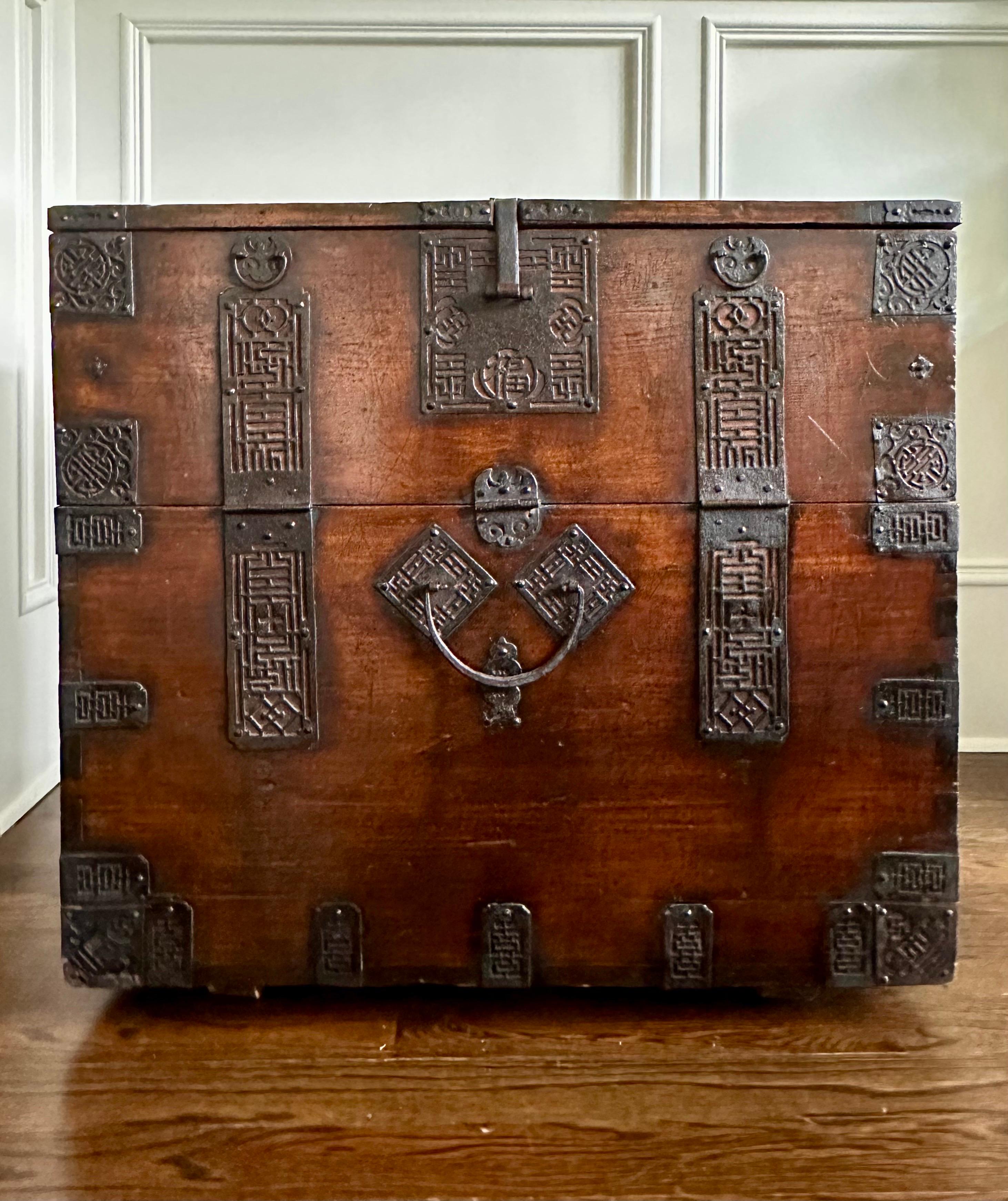 A rare Korean Bandaji Chest circa late 19th century (toward the end of Joseon Dynasty) from Gangwha Island off the coast of Gyeonggi Do (close to Seoul). The island is located in the estuary of the Han River where it flows into the Yellow Sea.