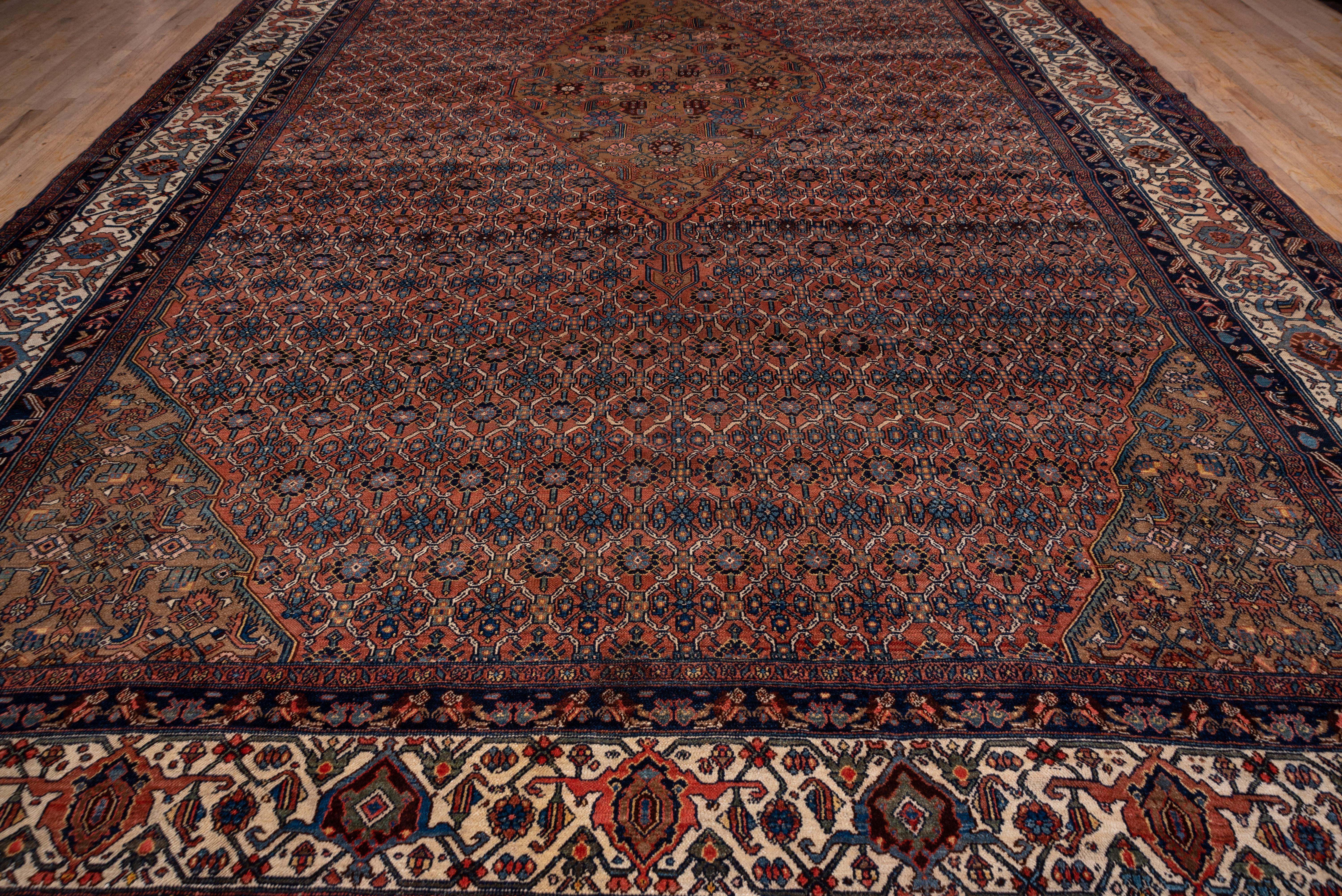 Fine Antique Large Persian Bibikabad Carpet, Small Center Medallion, circa 1920s For Sale 2