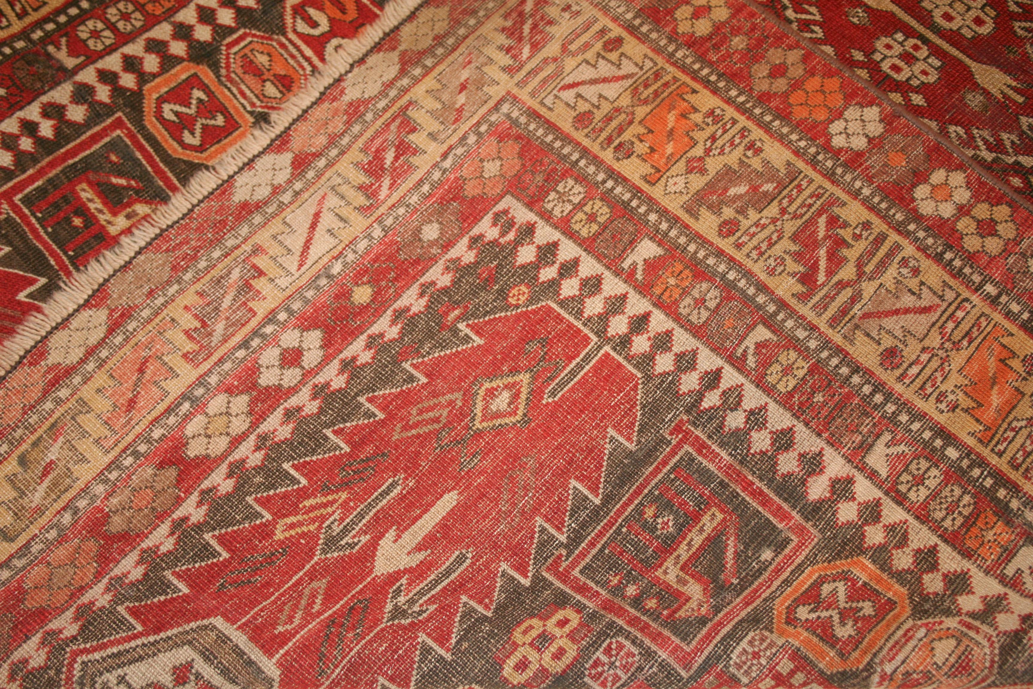 Tapis Shirvan caucasien ancien de grande taille État moyen - En vente à Milan, IT