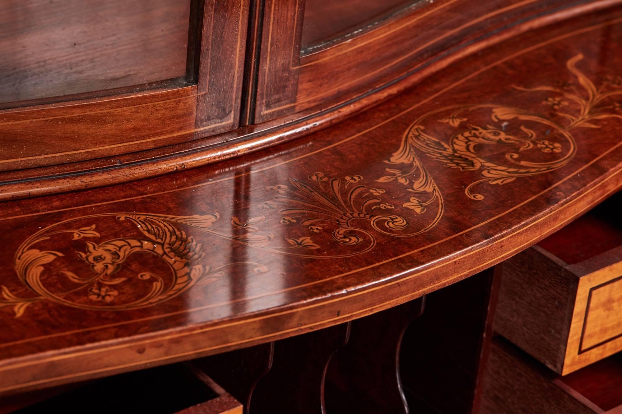 Fine Antique Mahogany Inlaid Serpentine Shaped Secretaire Bookcase or Cabinet im Angebot 6