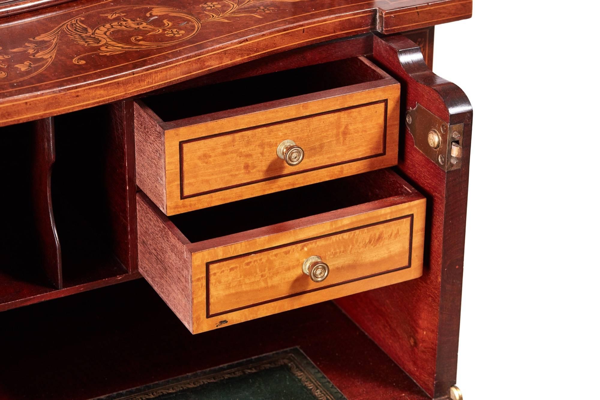 Fine Antique Mahogany Inlaid Serpentine Shaped Secretaire Bookcase or Cabinet im Angebot 8