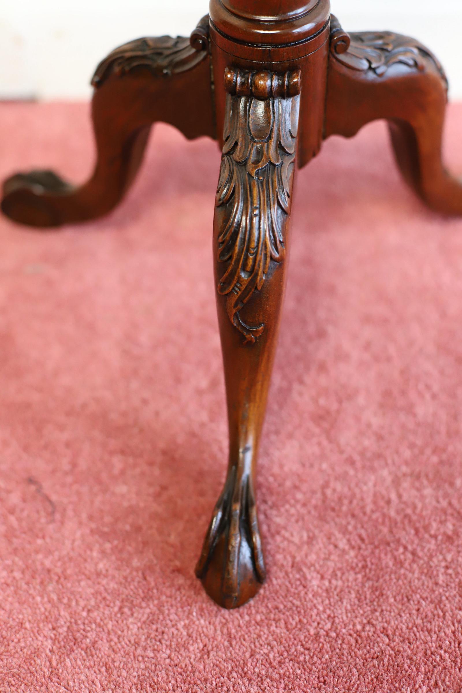 Fine Antique Mahogany Wine Table  For Sale 8