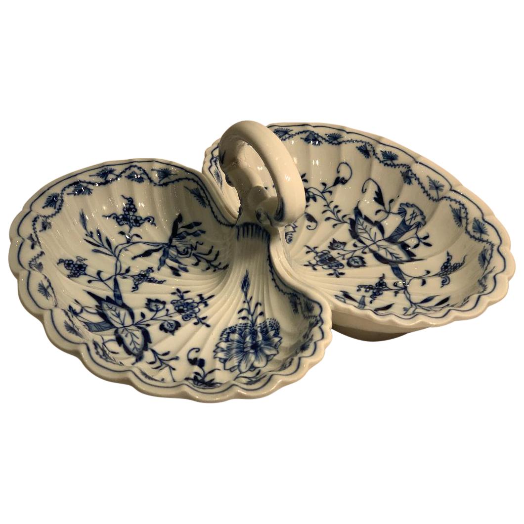 Feines antikes Meissen Porcelain Blaues Zwiebelmuster 2 lappiges Serviergeschirr 