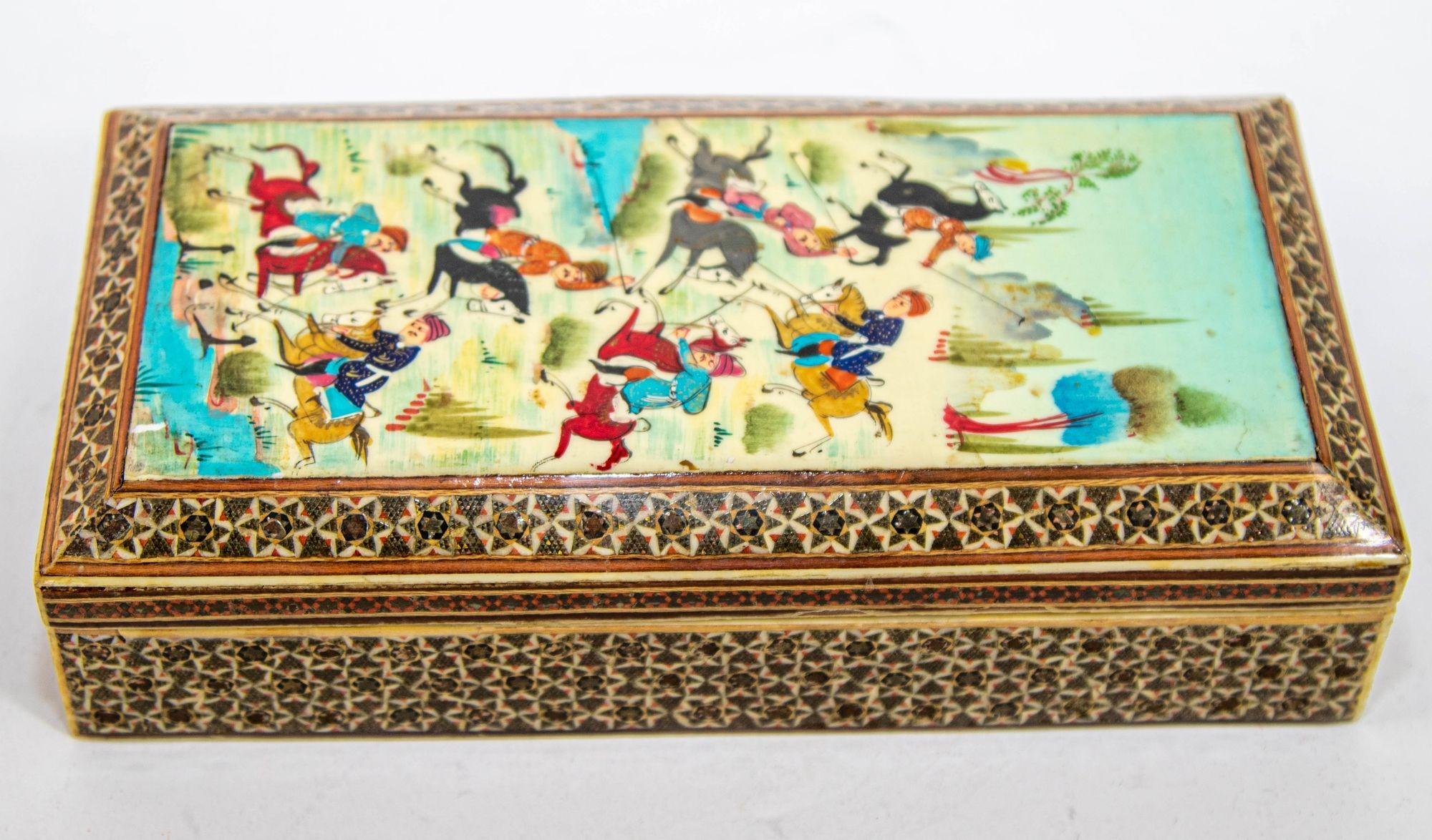 Islamic Fine Antique Micro Mosaic Indo Persian Moorish Inlaid Trinket Box For Sale