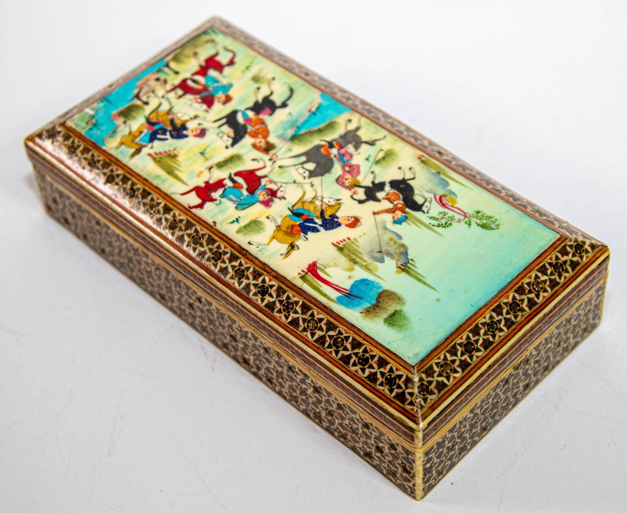 Feines antikes Mikro-Mosaik Indo-Persische Maurische Intarsien Schmuckkästchen (20. Jahrhundert) im Angebot