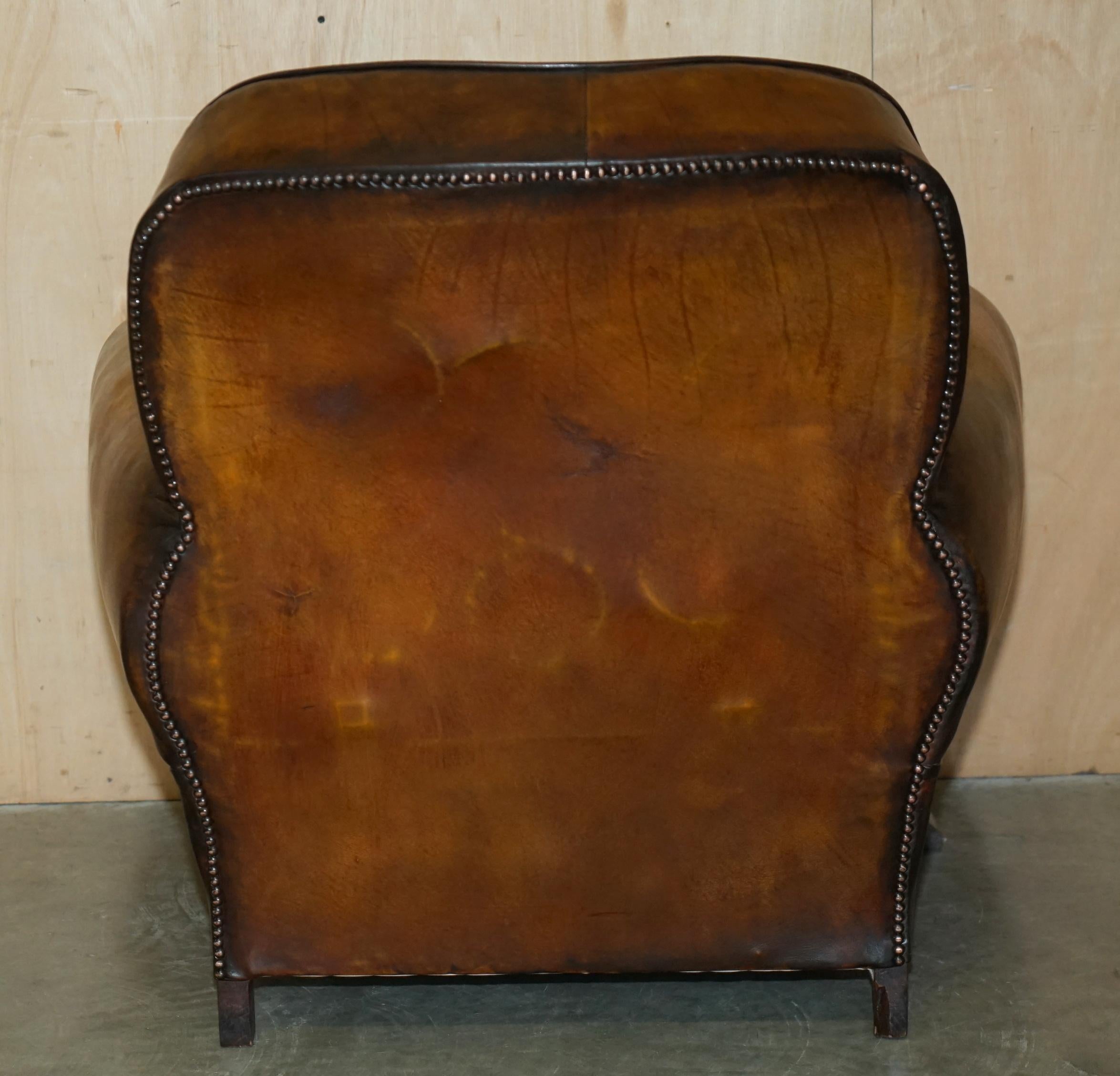 FINE ANTIQUE PAIR OF ART DECO FULLY RESTORED CIGAR BROWN LEATHER CLUB ARMCHAIRs For Sale 13