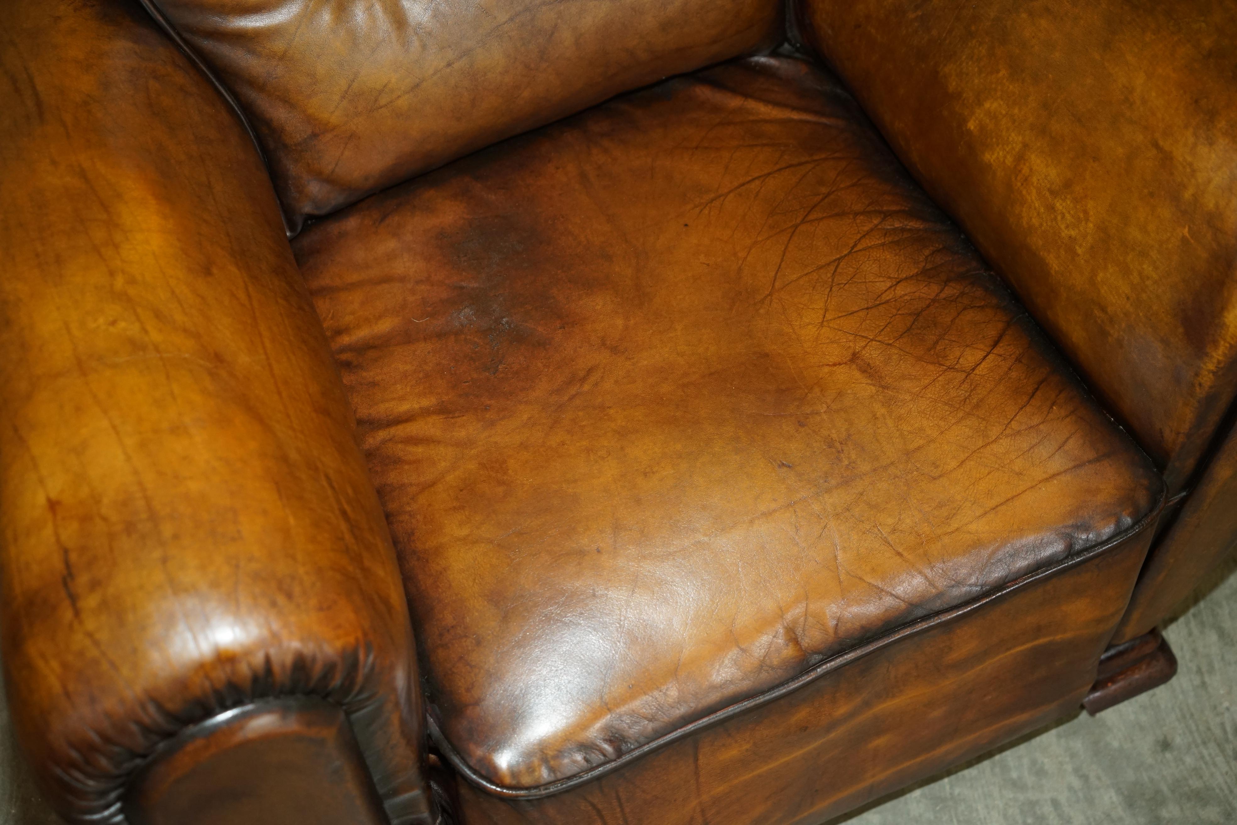 Early 20th Century FINE ANTIQUE PAIR OF ART DECO FULLY RESTORED CIGAR BROWN LEATHER CLUB ARMCHAIRs For Sale