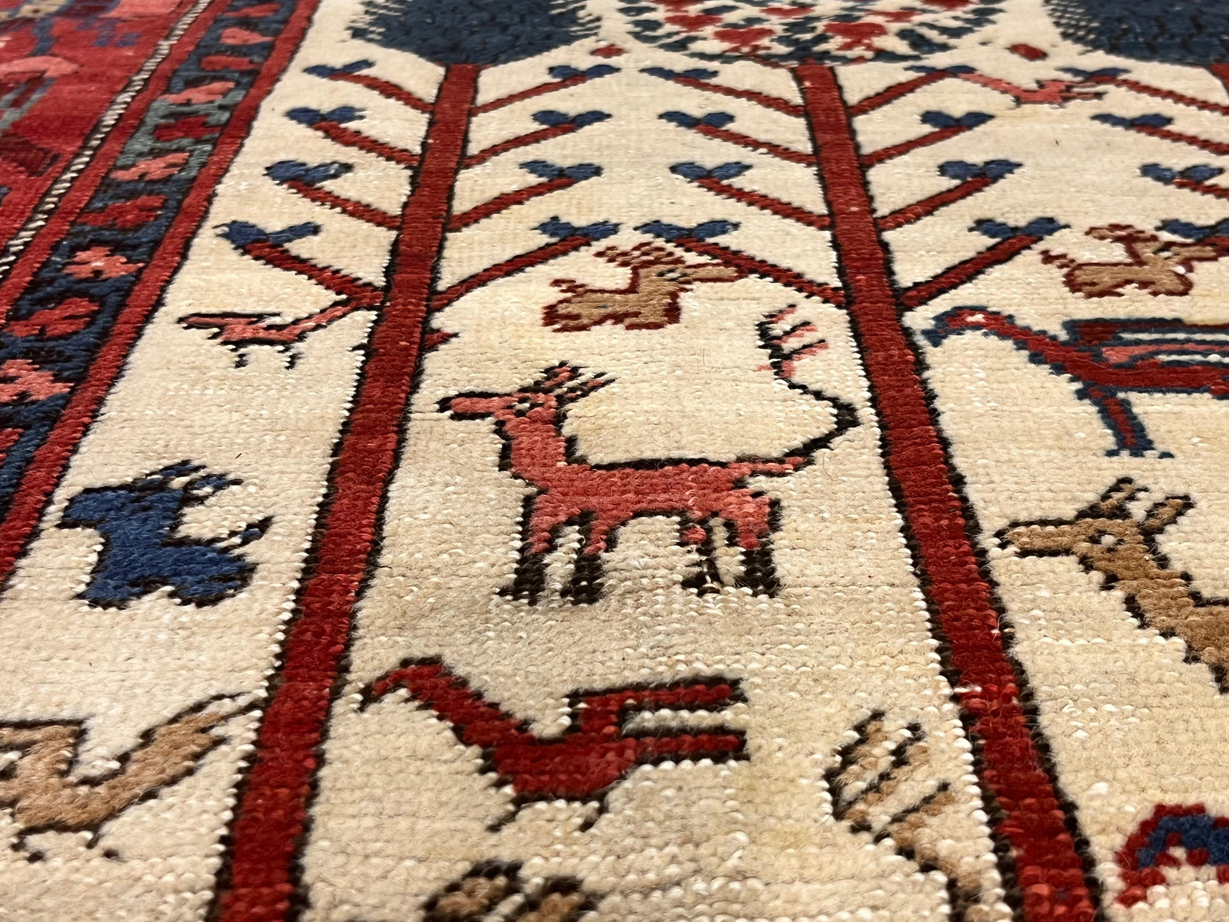 Fine Antique Persian Bakhshayesh Rug 5’9