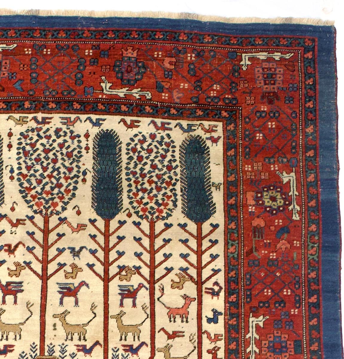 Wool Fine Antique Persian Bakhshayesh Rug 5’9