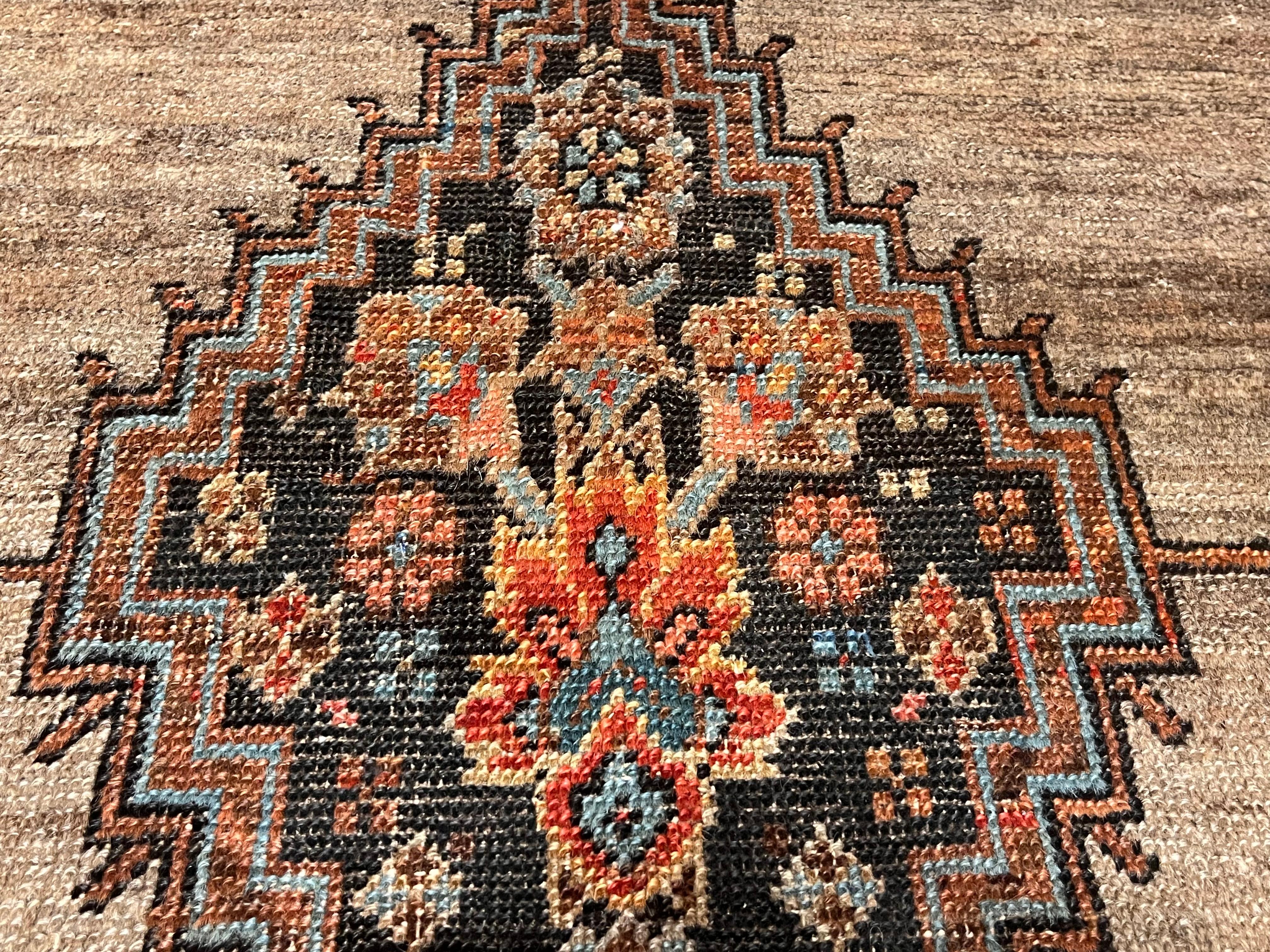 Fine Antique Persian Bakhshayesh Tribal Wool Rug 2'11