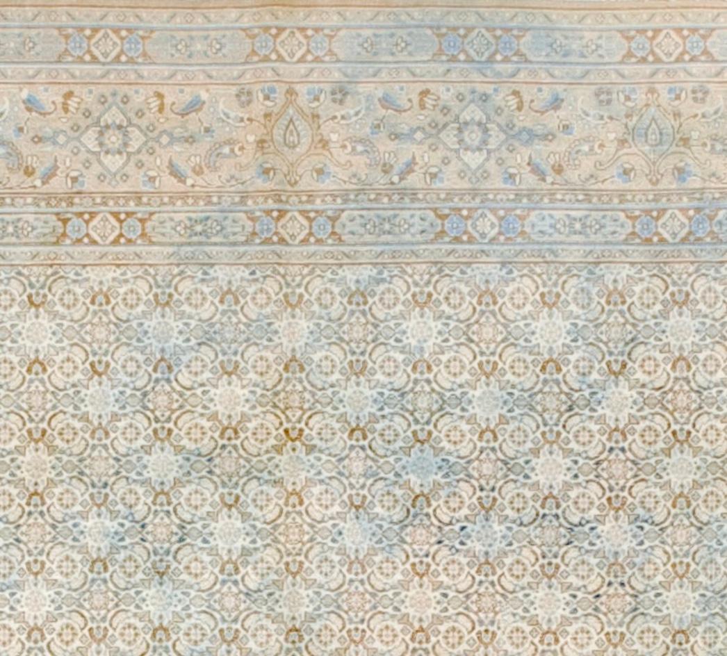 Wool Fine Antique Persian Dorodish Rug 6’10” x 8’6” For Sale