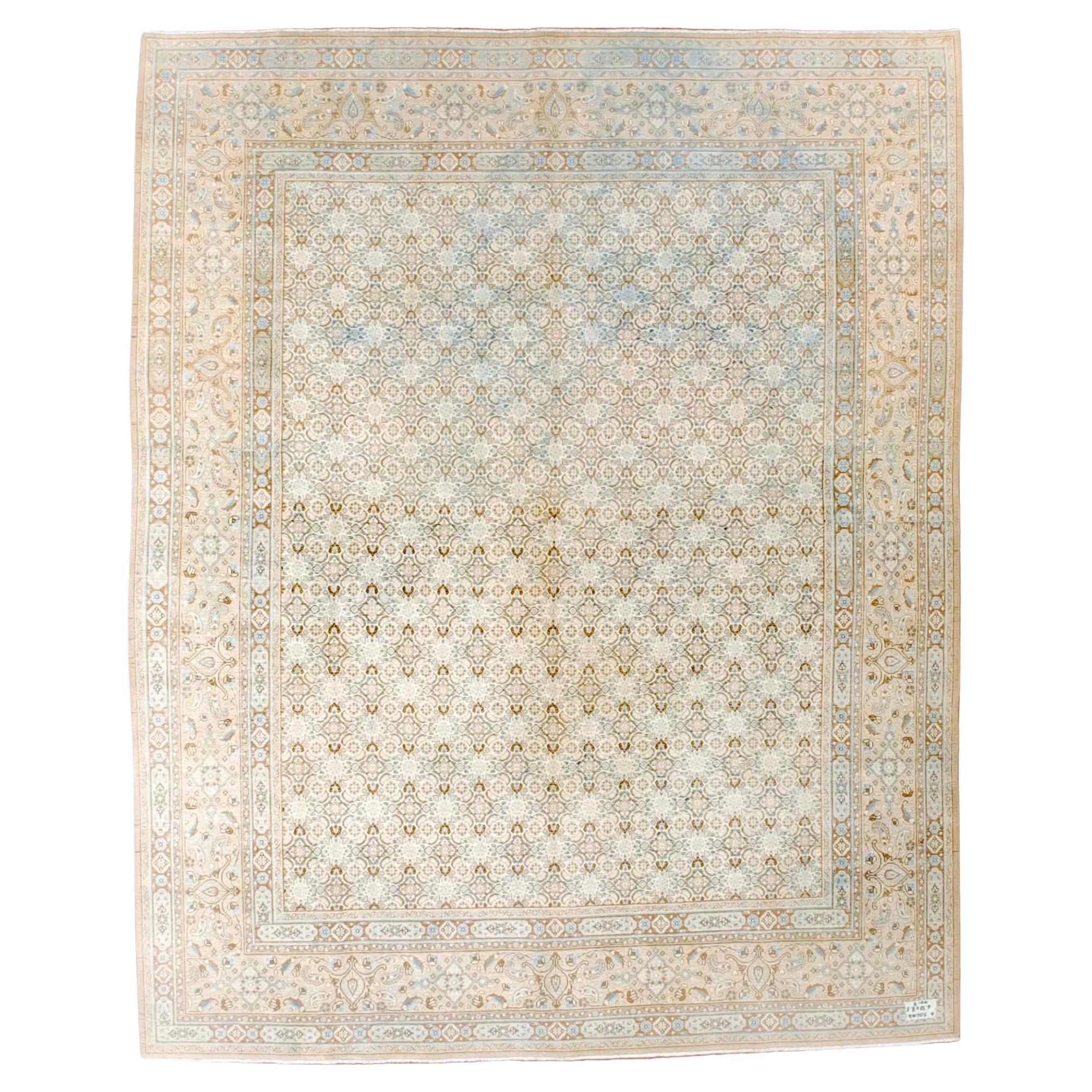 Fine Antique Persian Dorodish Rug 6’10” x 8’6” For Sale