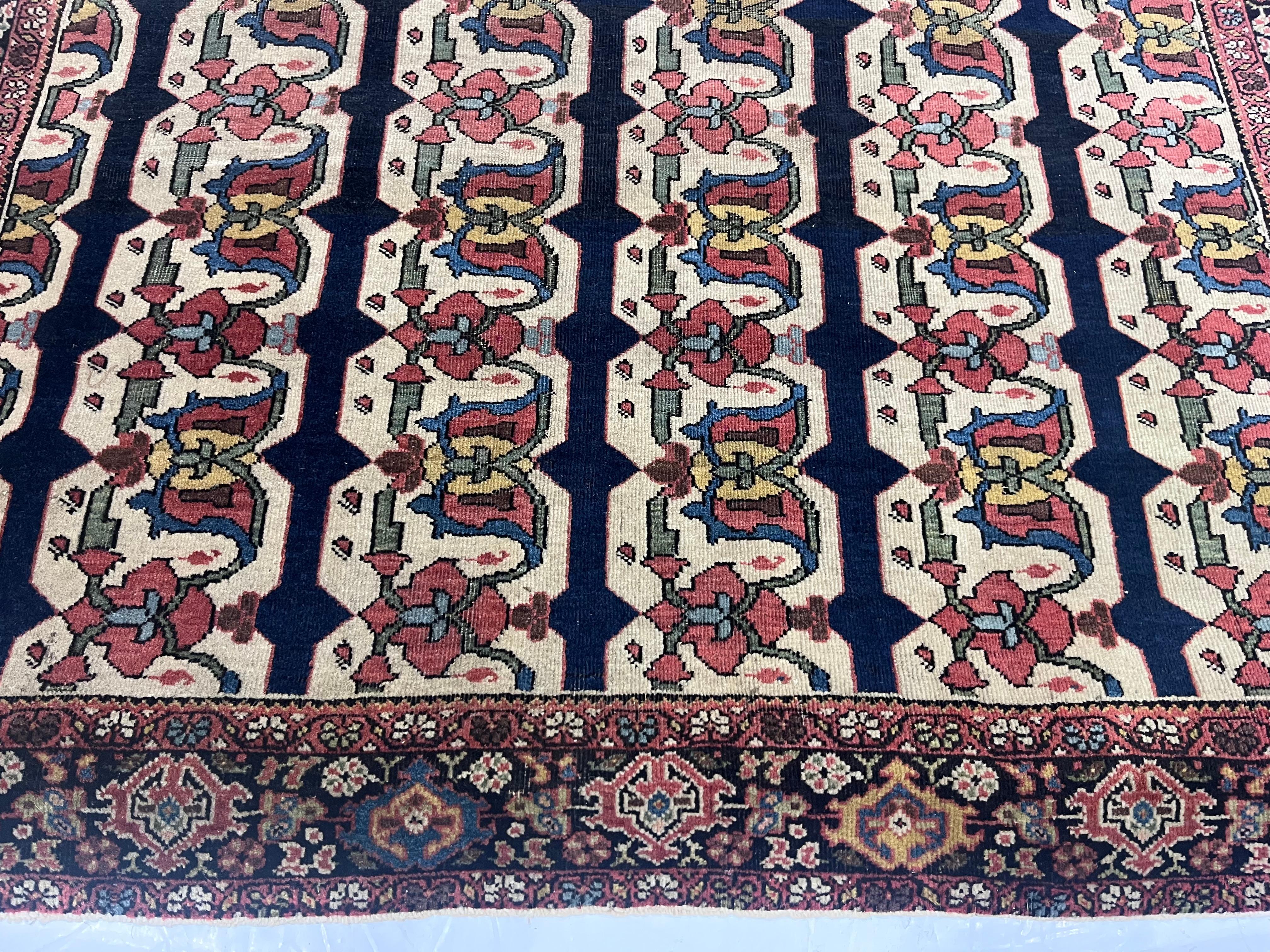 Feiner antiker persischer Farahan Sarouk-Teppich 4'0