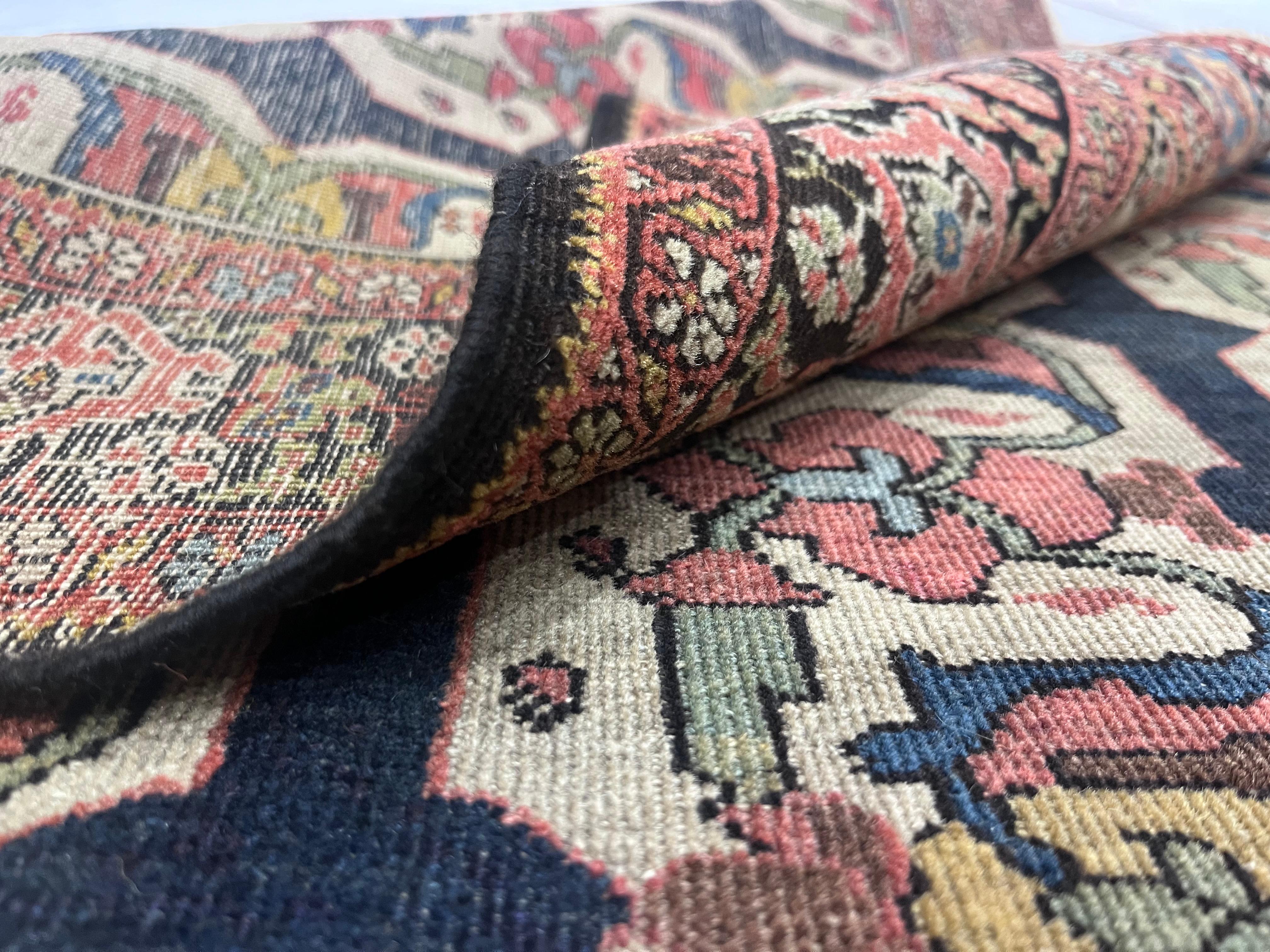 Feiner antiker persischer Farahan Sarouk-Teppich 4'0