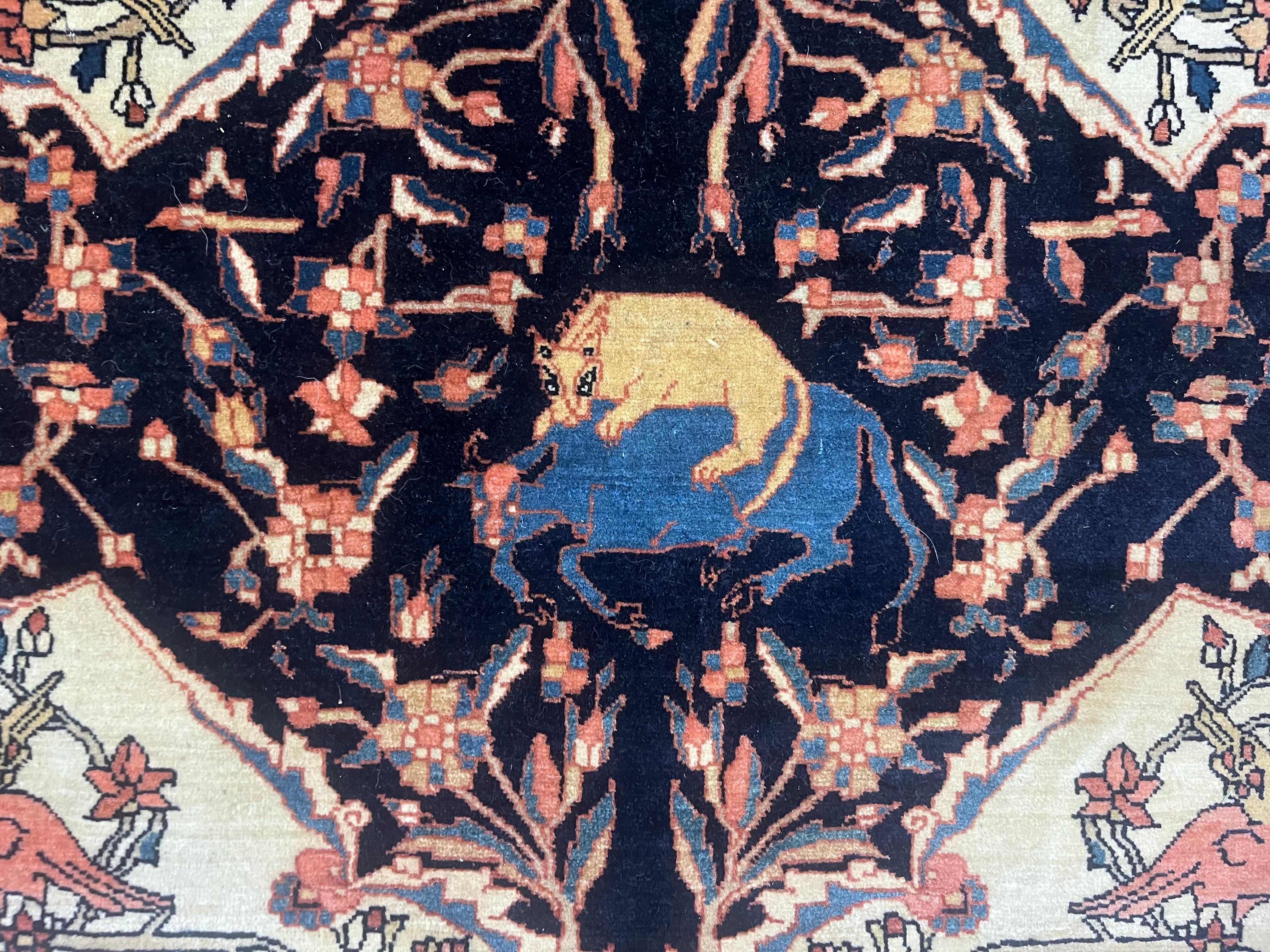 Fine Antique Persian Farahan Sarouk Wool Rug 4'5