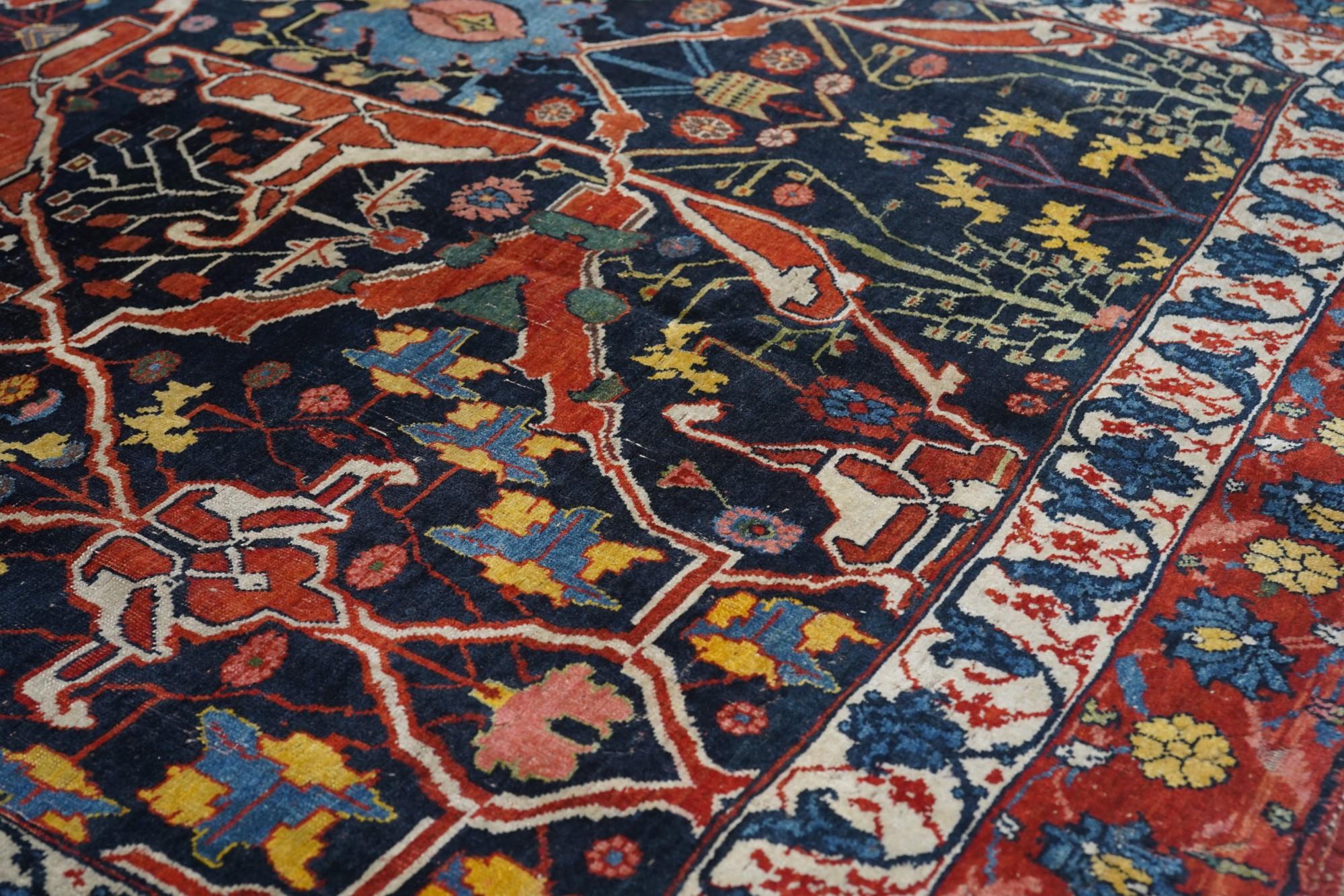 Antiker persischer Garouss Bidjar (Wollstiftung) Teppich 5'9'' x 8'7'' (Spätes 19. Jahrhundert) im Angebot