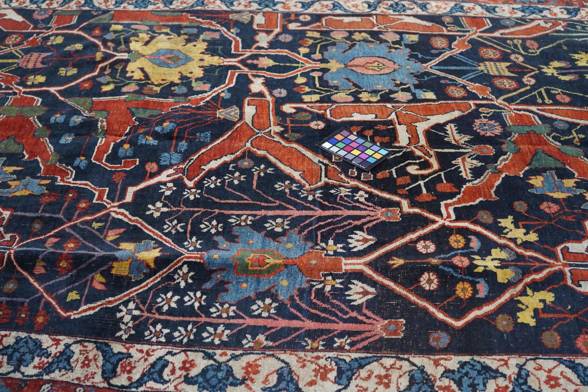 Antiker persischer Garouss Bidjar (Wollstiftung) Teppich 5'9'' x 8'7'' im Angebot 1