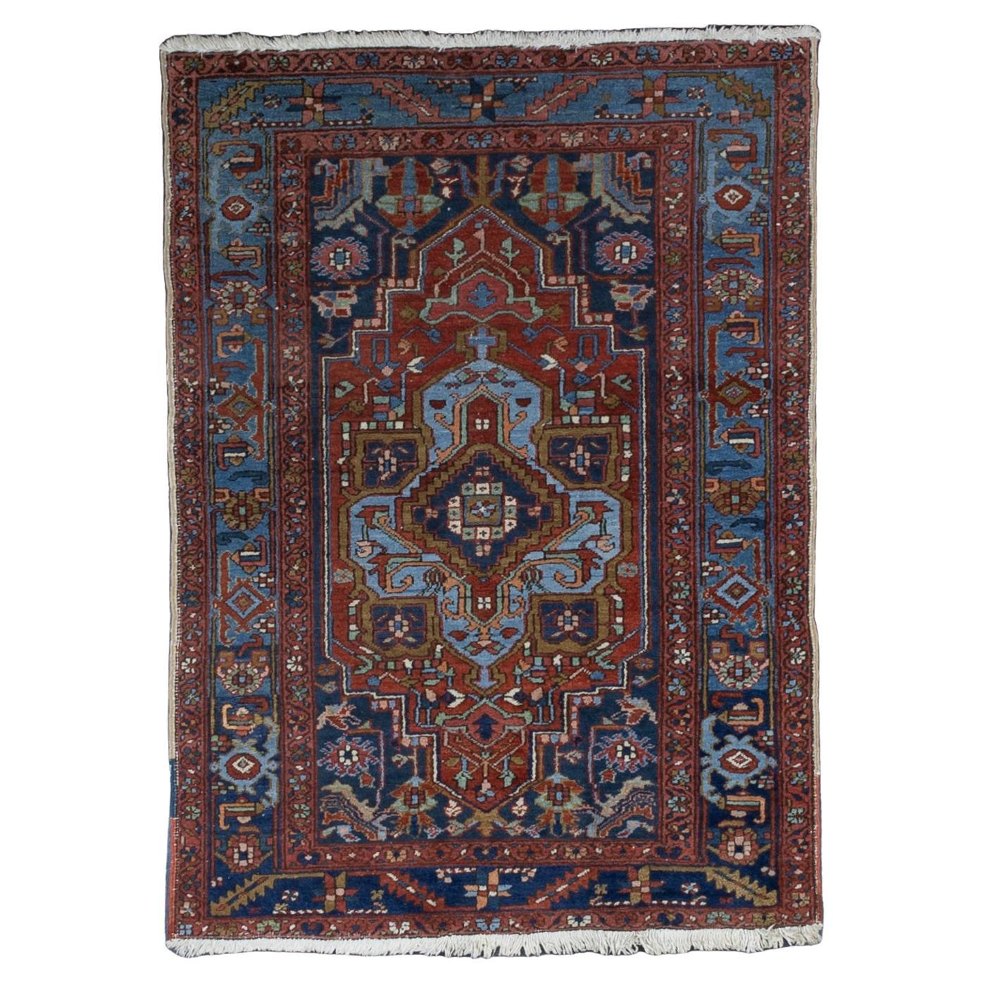Fine Antique Persian Heriz Wool Rug 3’9” x 5’7”